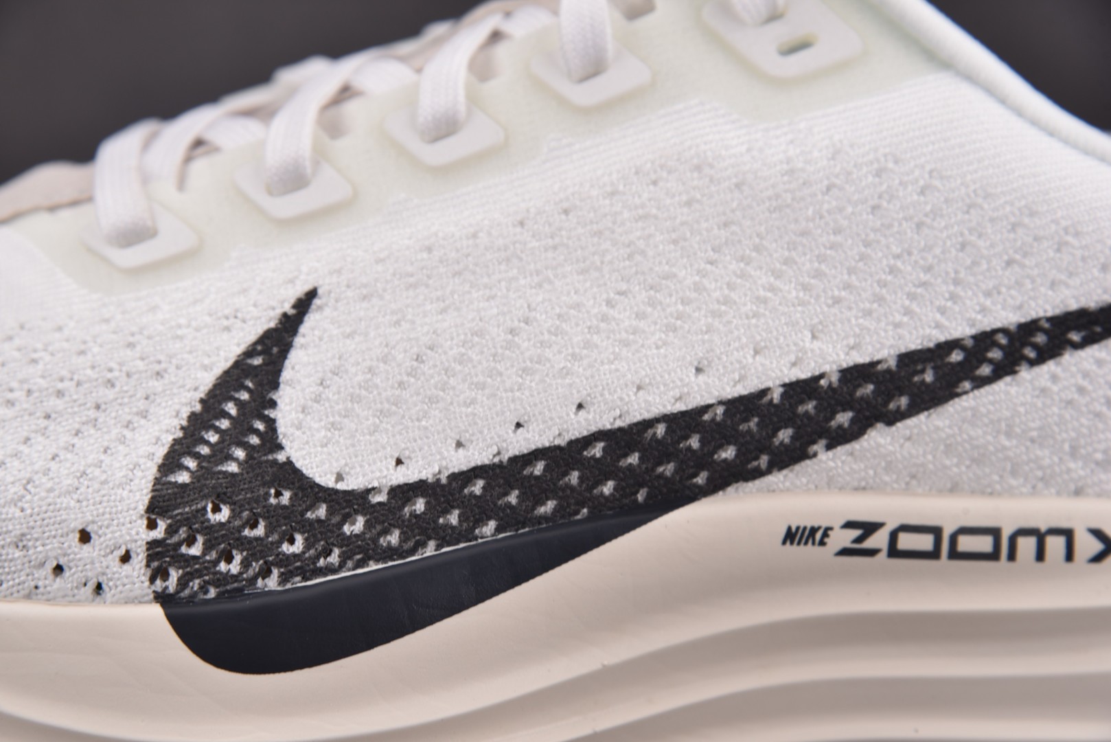Zoom跑鞋 尺码39-46

纯原版出品-Pegasus Plus Sail Orewood Anth