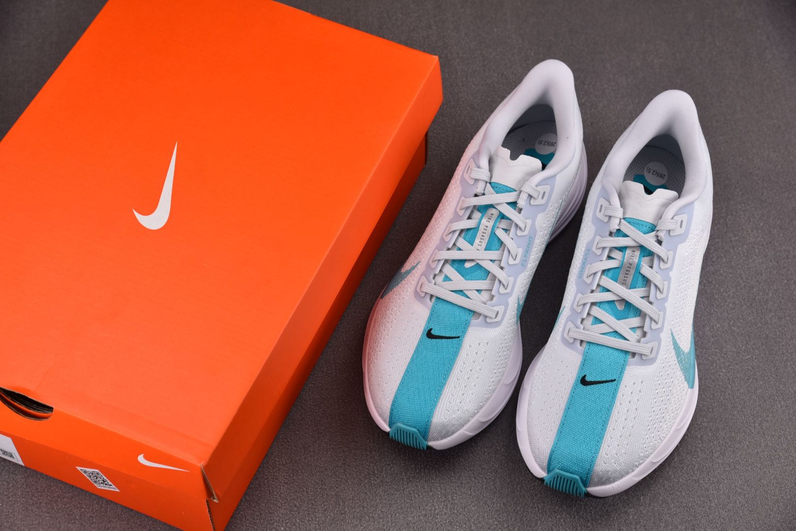 Zoom跑鞋 尺码39-46

纯原版出品-NK ZoomX Pegasus Plus Dusty Ca
