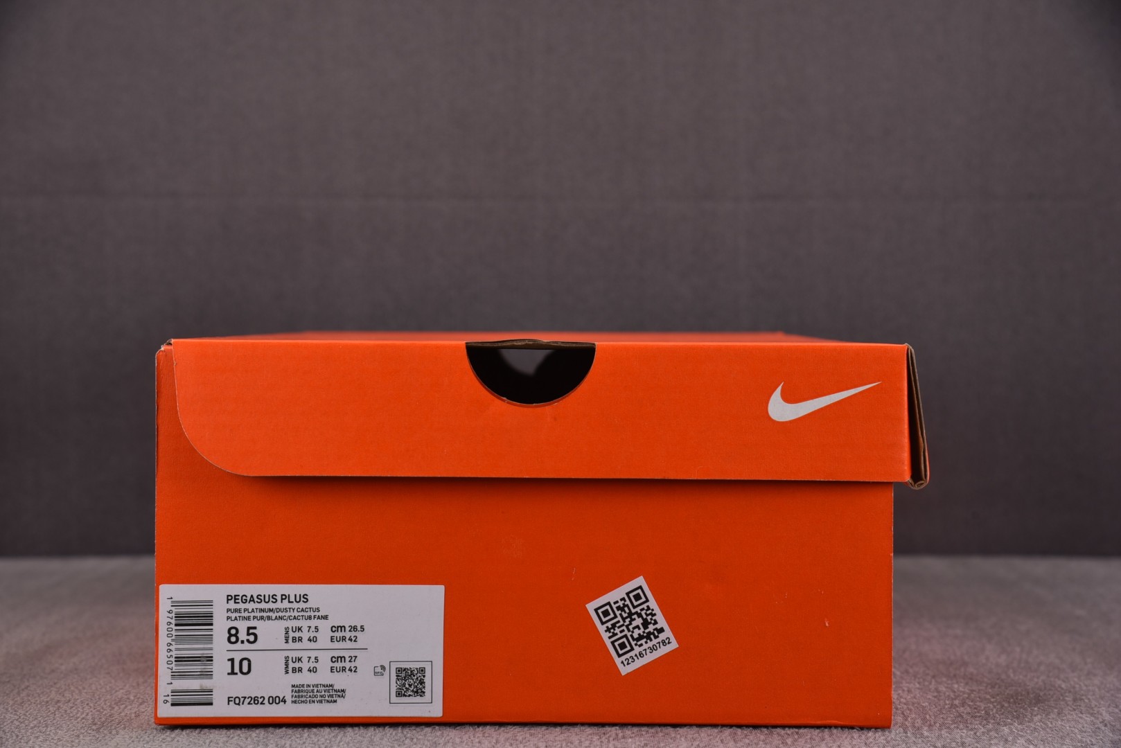 Zoom跑鞋 尺码39-46

纯原版出品-NK ZoomX Pegasus Plus Dusty Ca