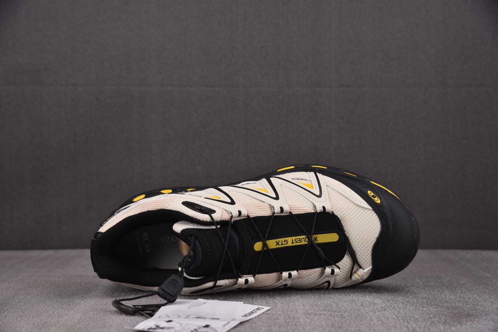 萨洛蒙 尺码36-46

纯原版出品-SALOMON XT Quest Hiking 黑黄  YZ002
