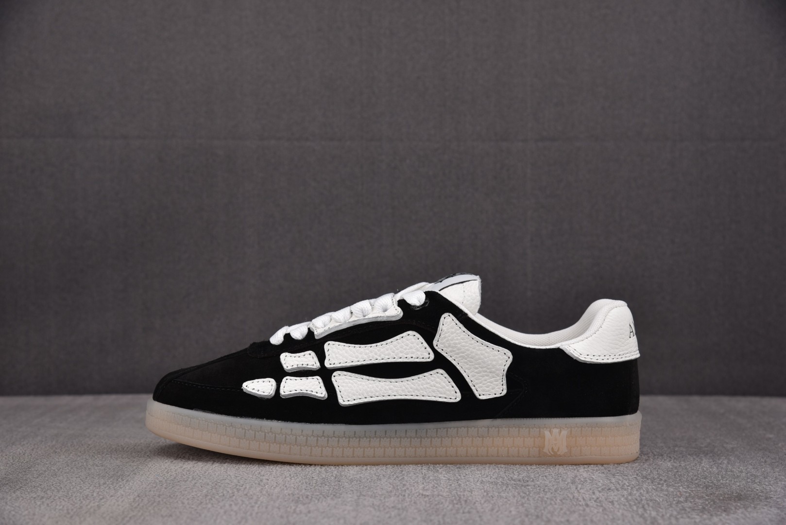 骨头鞋 尺码35-46

纯原版出品-AMIRI Pacific Bones 黑色 YZ021
尺码：3