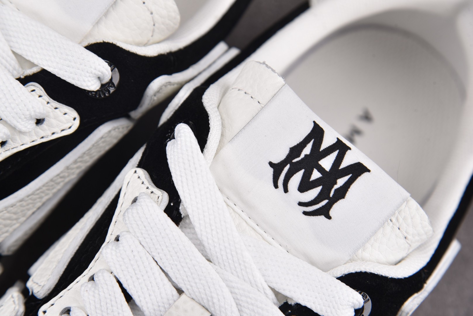 骨头鞋 尺码35-46

纯原版出品-AMIRI Pacific Bones 黑色 YZ021
尺码：3
