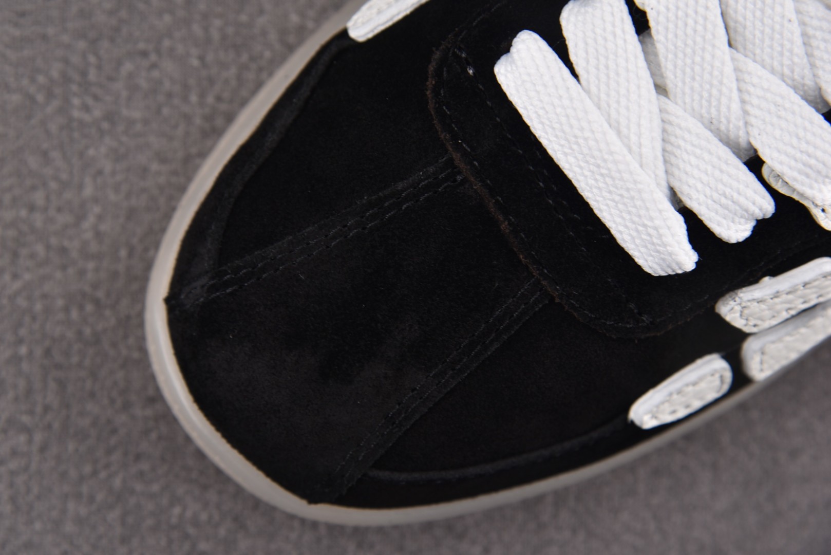 骨头鞋 尺码35-46

纯原版出品-AMIRI Pacific Bones 黑色 YZ021
尺码：3