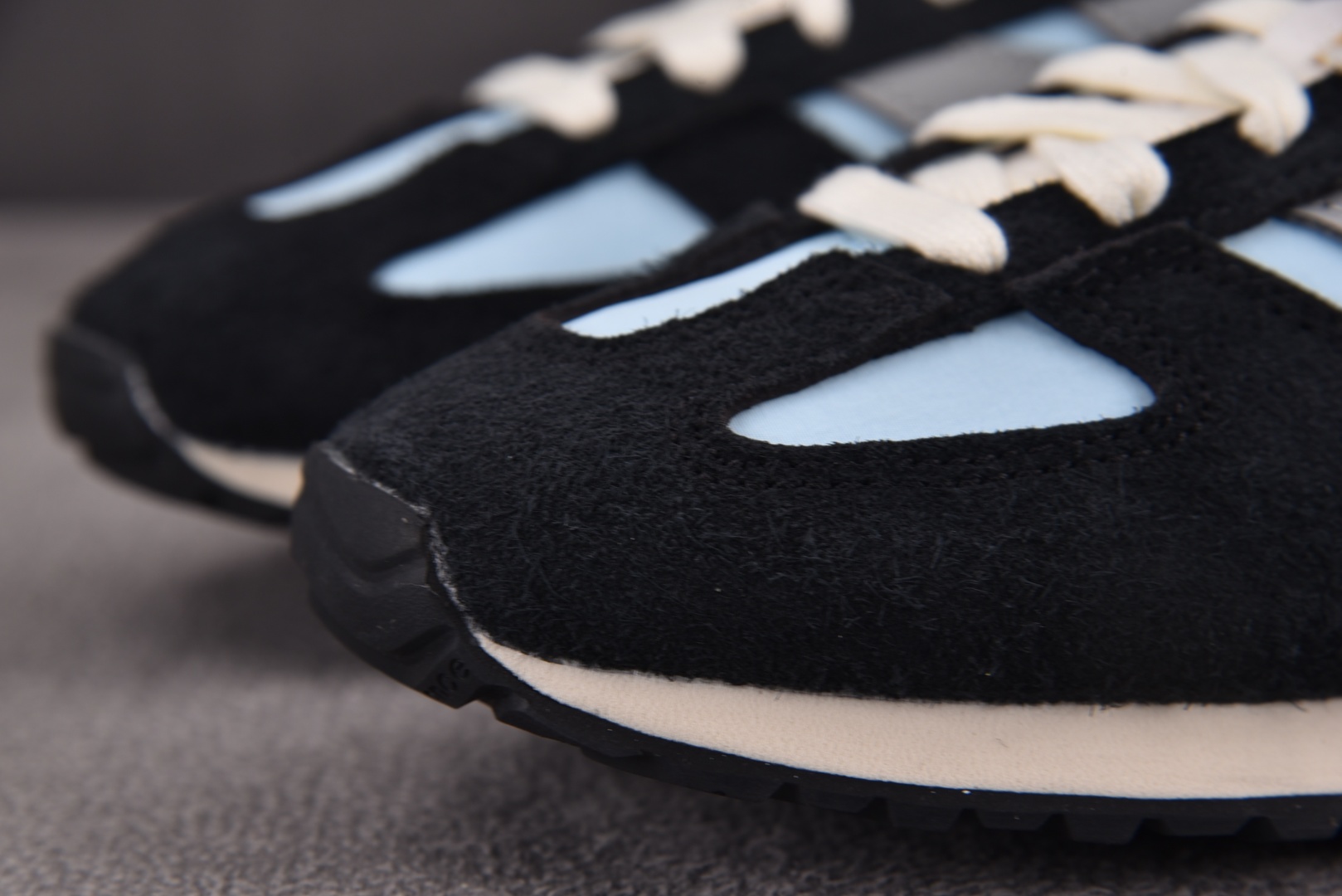 NB471 尺码36-45

纯原版出品-New Balance 471 New SPruce Ice 