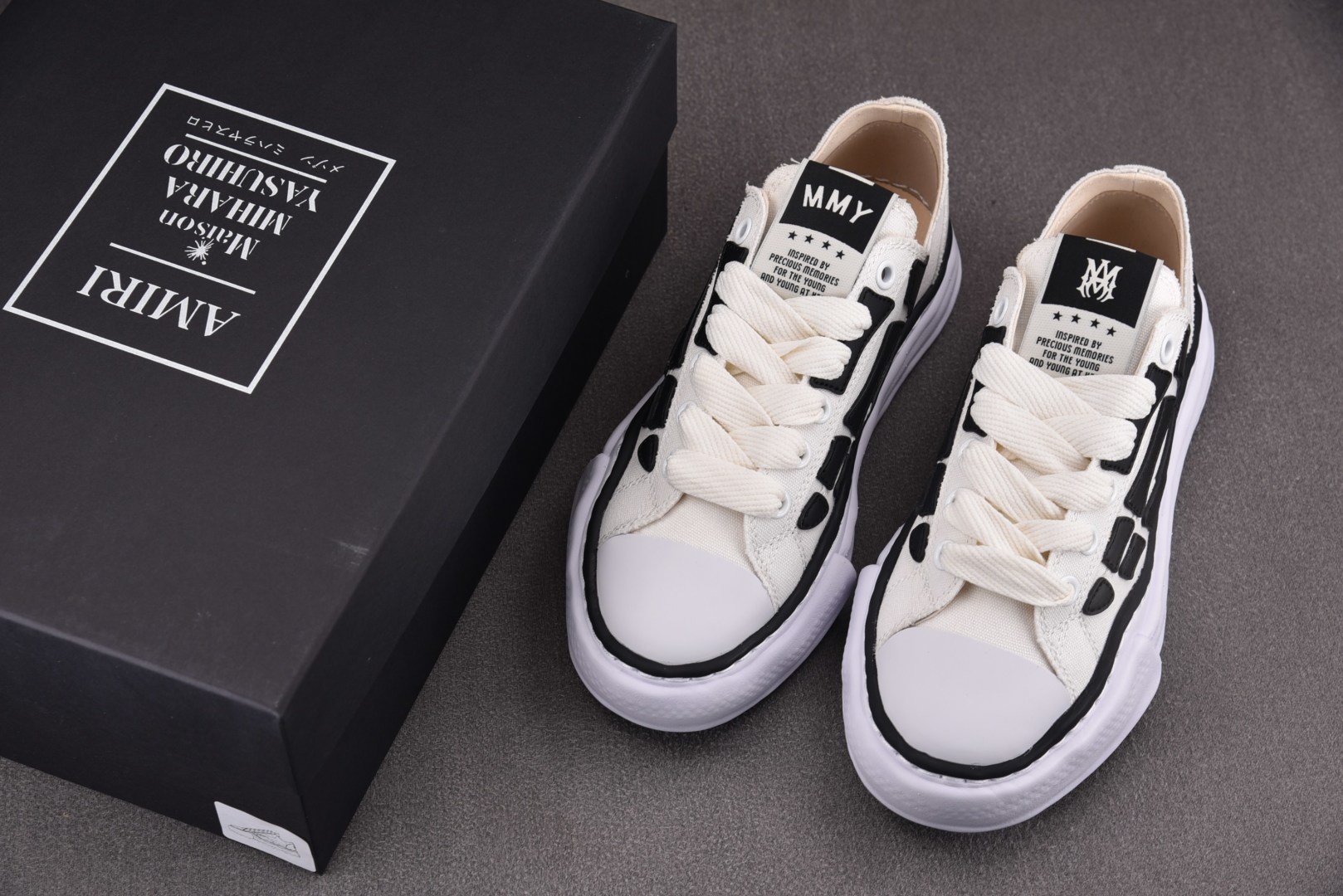 MMY 尺码36-45

纯原版出品-Amiri x MIHARA YASUHIRO 埃米尔三原康裕联名