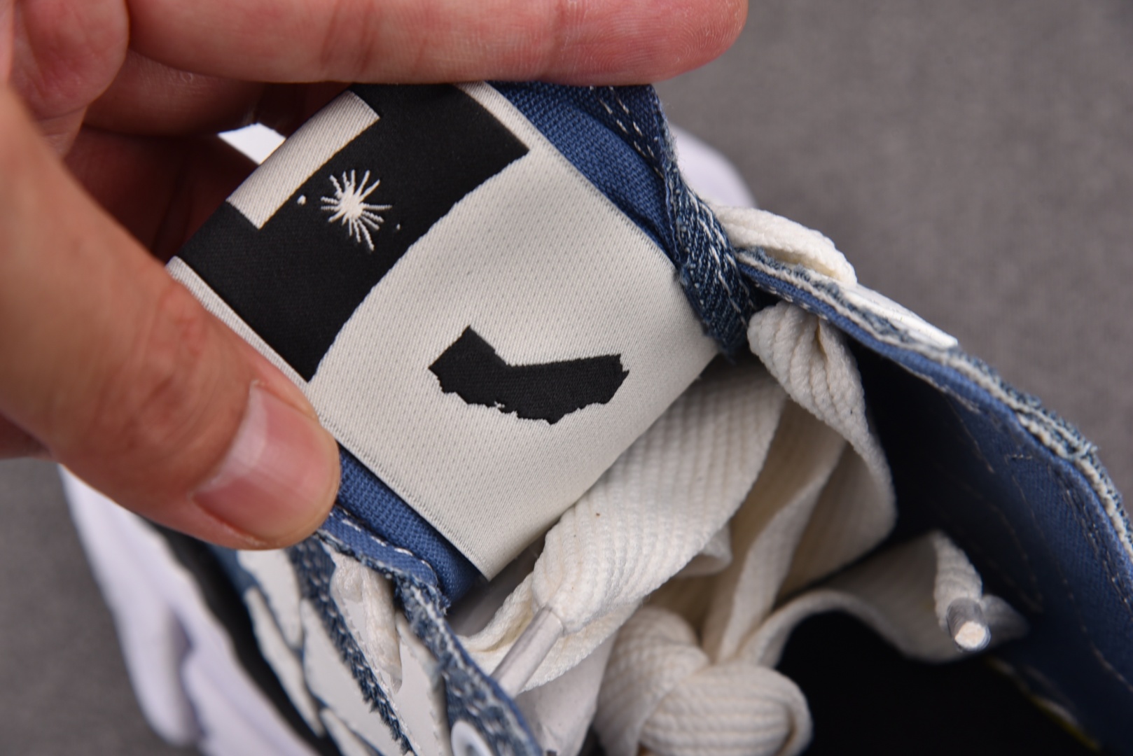 MMY 尺码36-45

纯原版出品-AMIRI x MIHARA YASUHIRO 蓝白 No.730