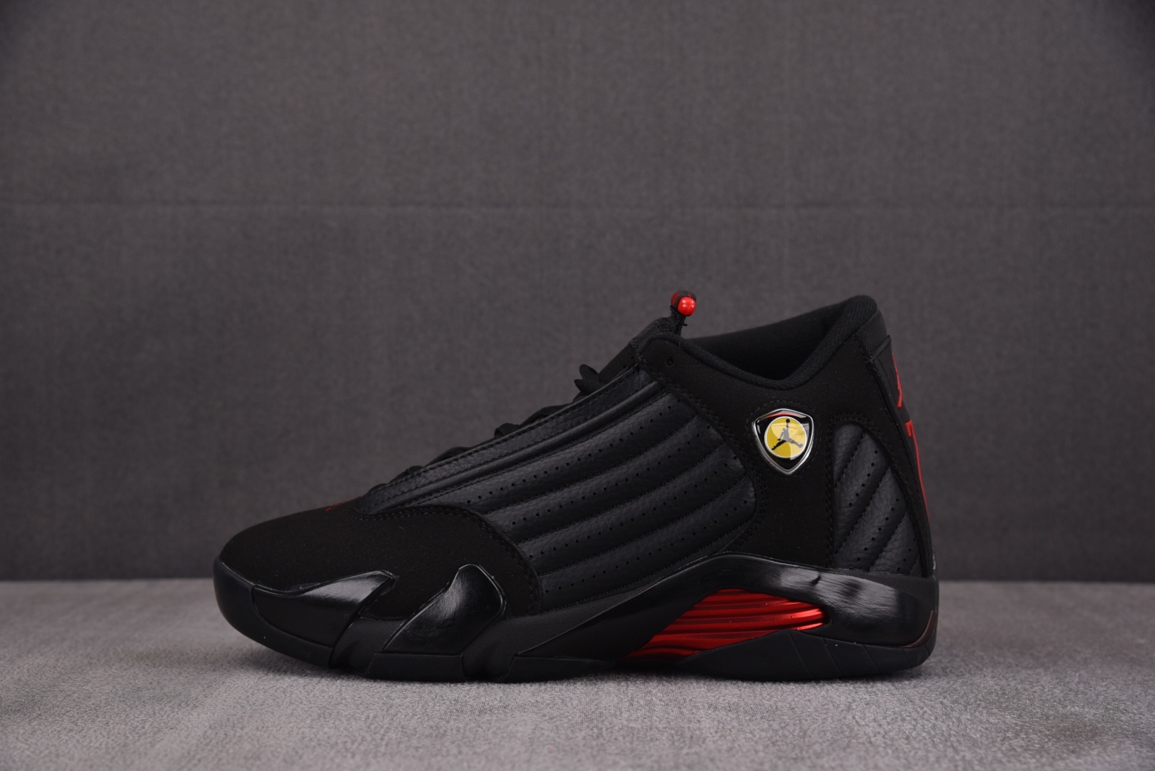 AJ14 尺码40-47.5

纯原版出品-Air Jordan 14 Retro Last Shot 