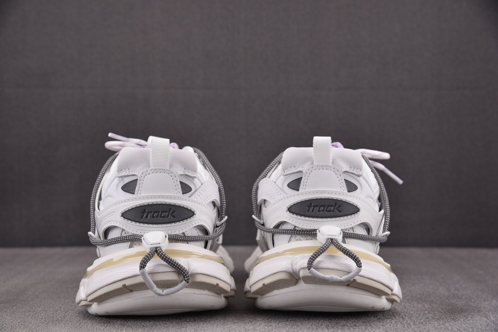 巴黎 尺码35-46

纯原版出品-Balenciaga Track3.0 白色绑带 YZ021-2
尺