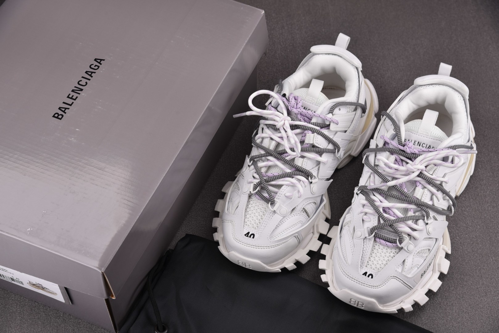 巴黎 尺码35-46

纯原版出品-Balenciaga Track3.0 白色绑带 YZ021-2
尺