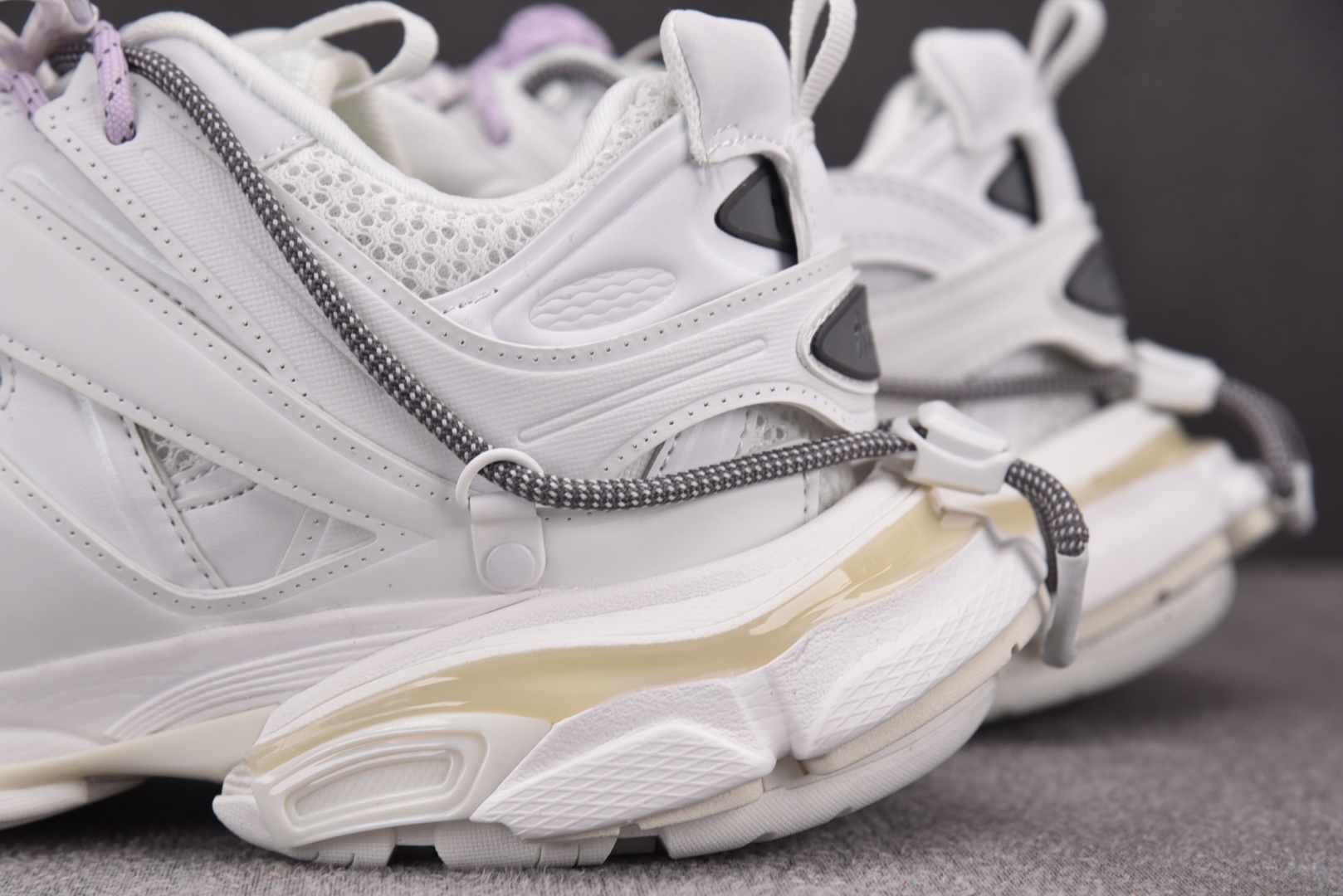 巴黎 尺码35-46

纯原版出品-Balenciaga Track3.0 白色绑带 YZ021-2
尺