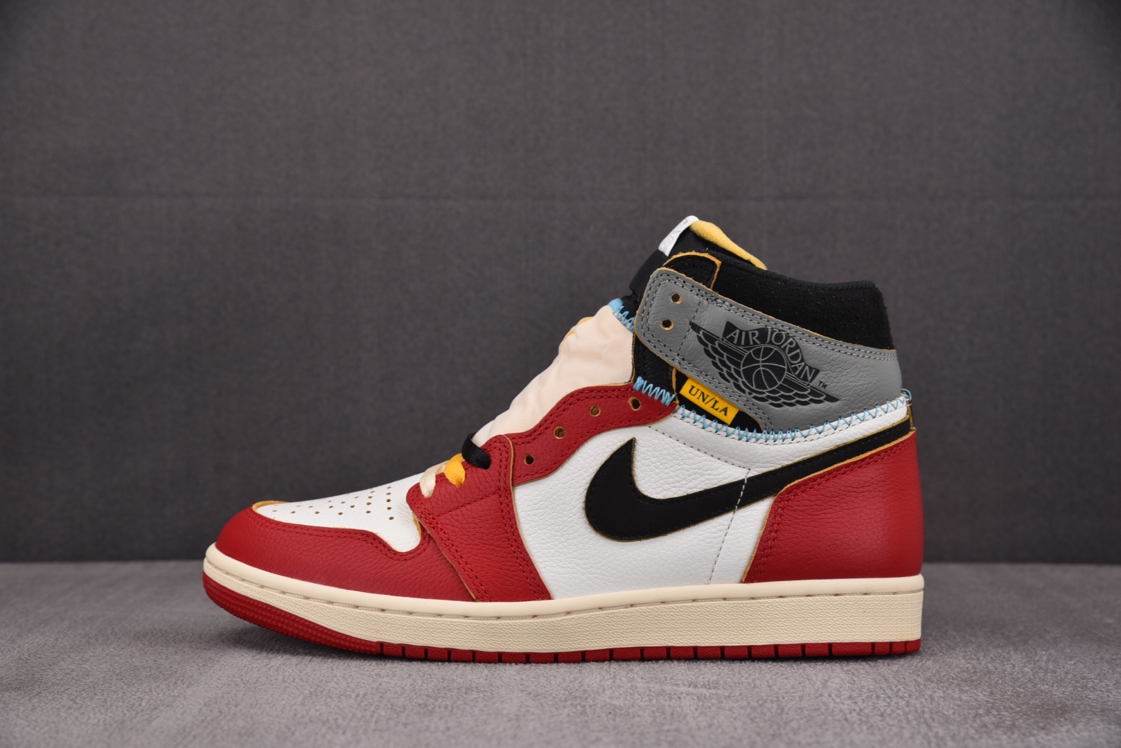 AJ1高帮 尺码40-48.5

纯原版出品-Air Jordan 1 Retro High OG SP
