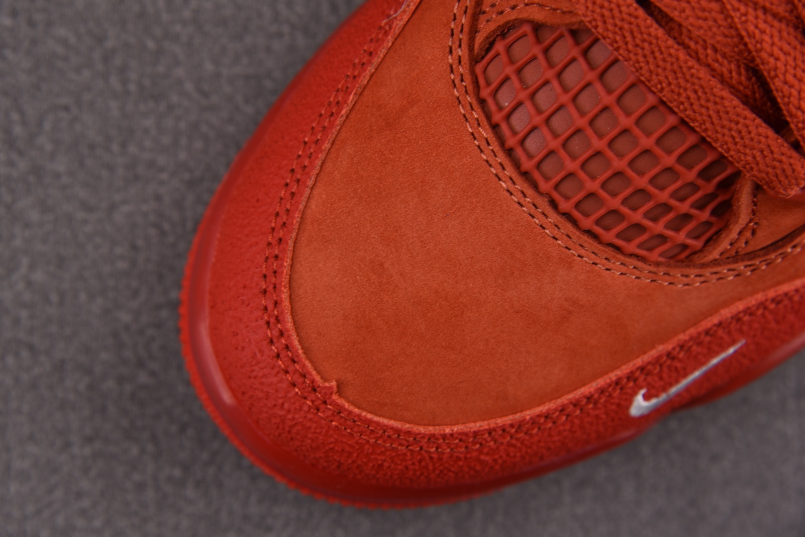 AJ4 尺码40-48.5

纯原版出品-Nigel Sylvester x Air Jordan Ai