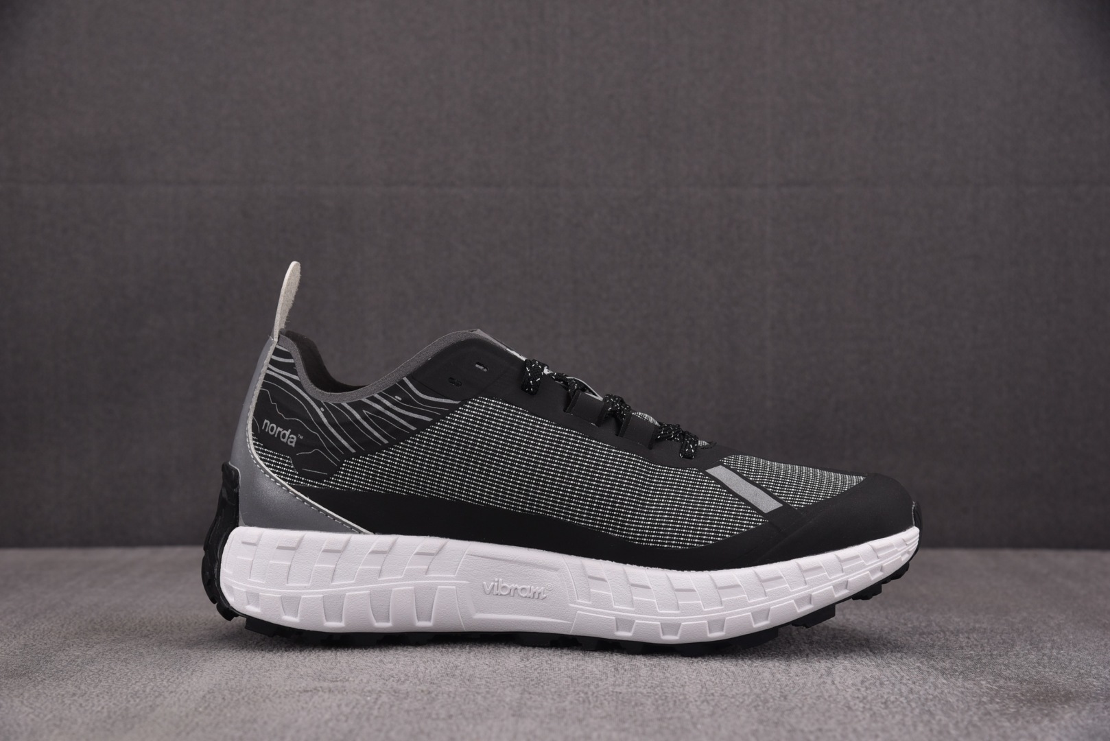 NORDA 尺码39-45

纯原版出品-NORDA 001 Anti SliP Wear Resist