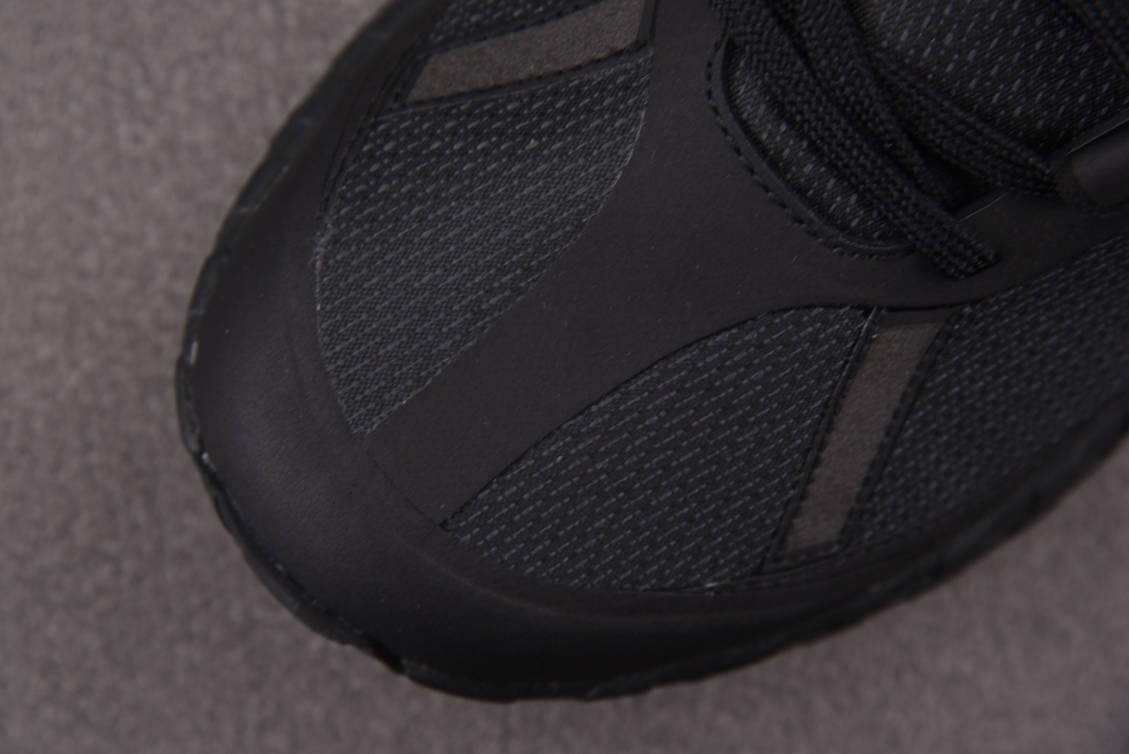 NORDA 尺码39-45

纯原版出品-NORDA 001 Anti SliP Wear Resist