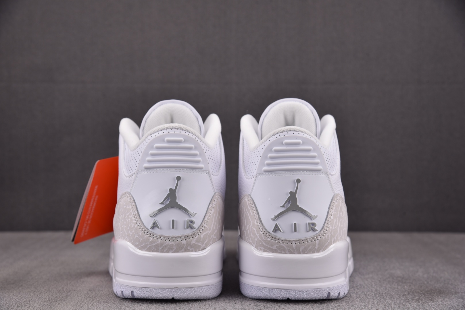 AJ3 尺码36-47.5

纯原版出品-Air Jordan 3 Retro Pure Money (