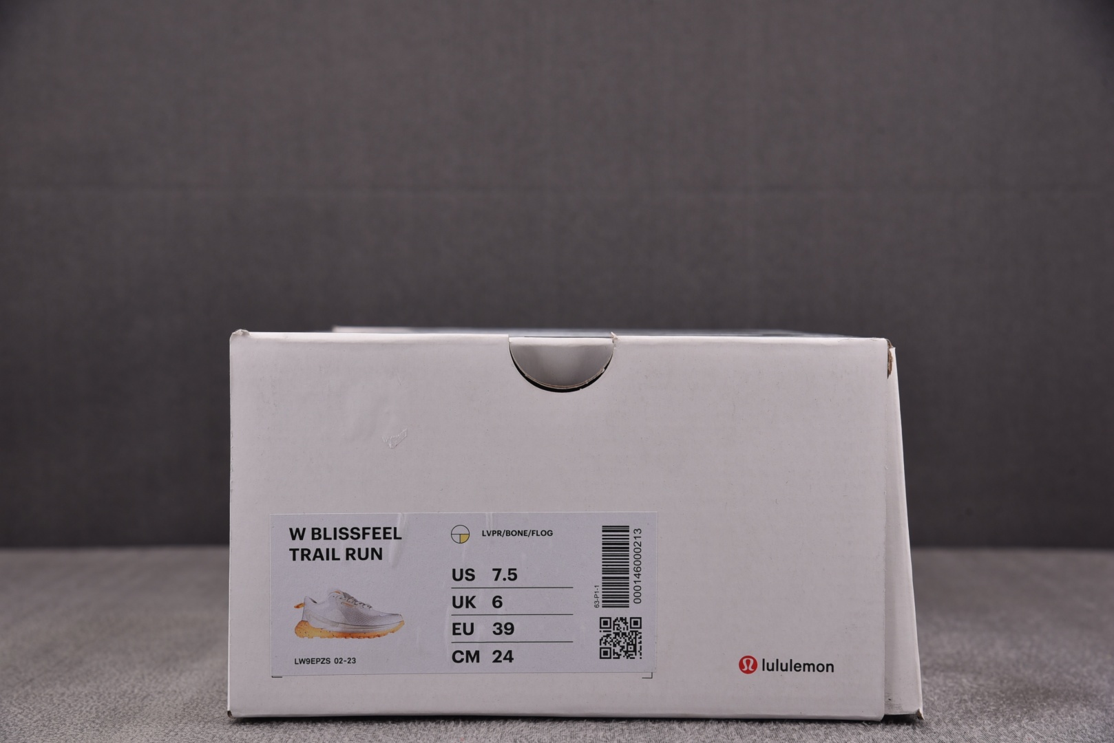 Lulu 尺码36-44

纯原版出品-Lululemon Blissfeel Trail 灰橙 YZ0