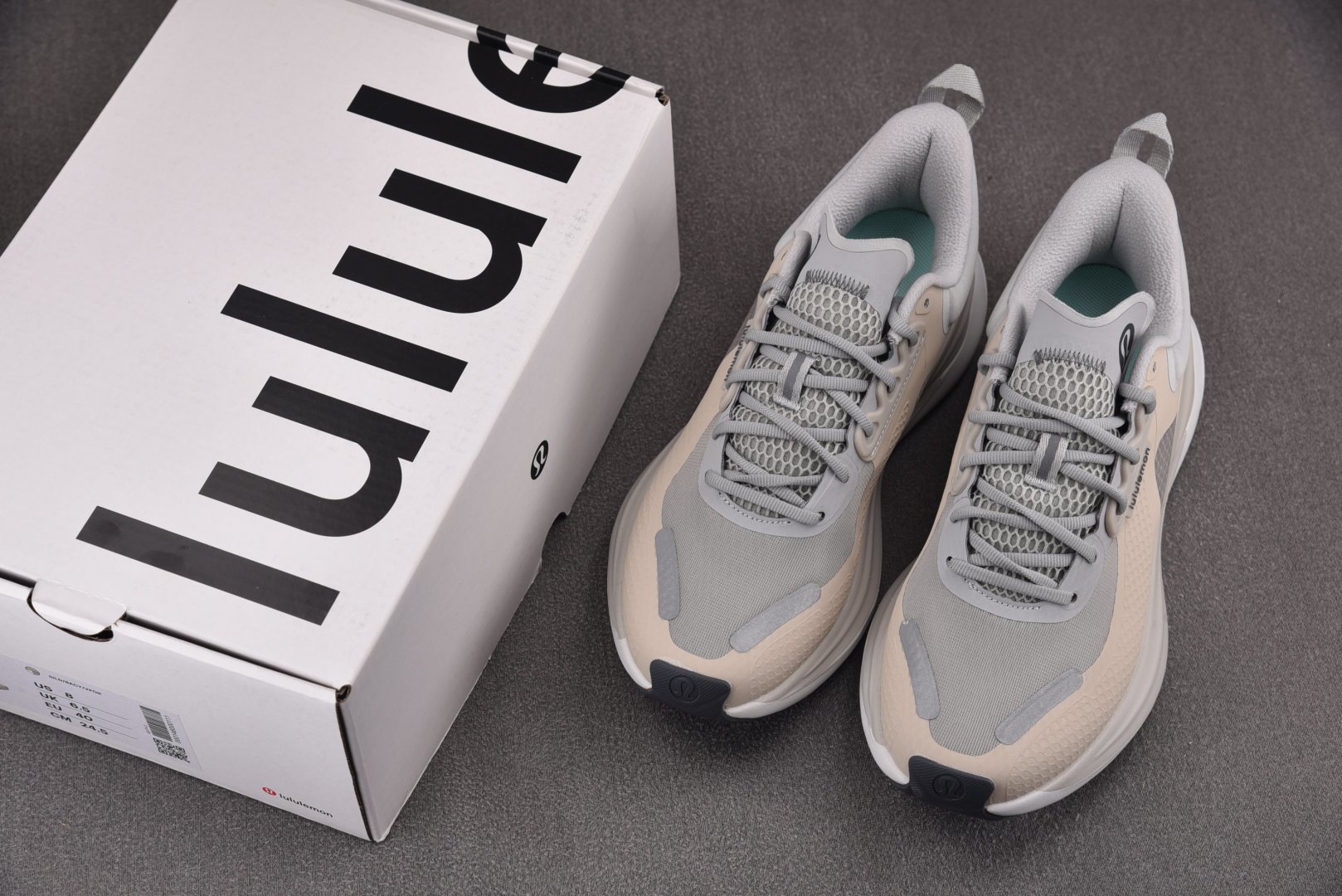 Lulu 尺码36-44

纯原版出品-Lululemon Blissfeel Trail 米灰 YZ0
