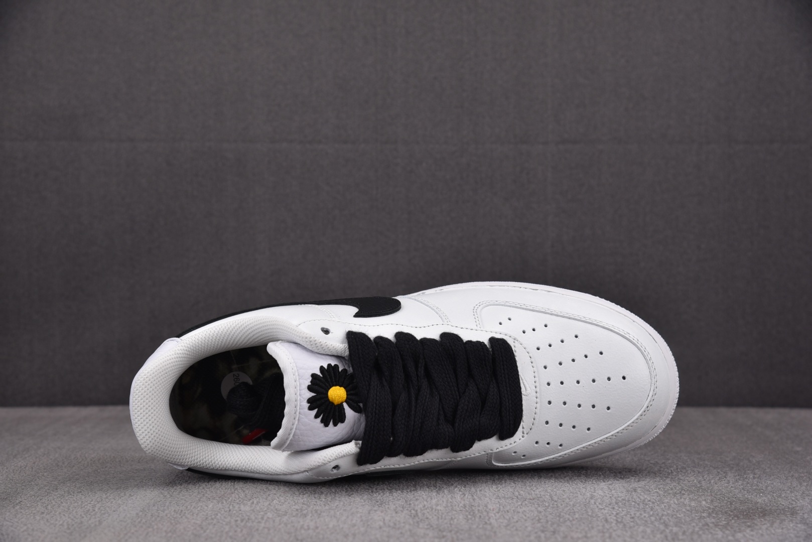 AF1空军 尺码36-46

纯原版出品-NK Air Force 1 Low G-Dragon Pea