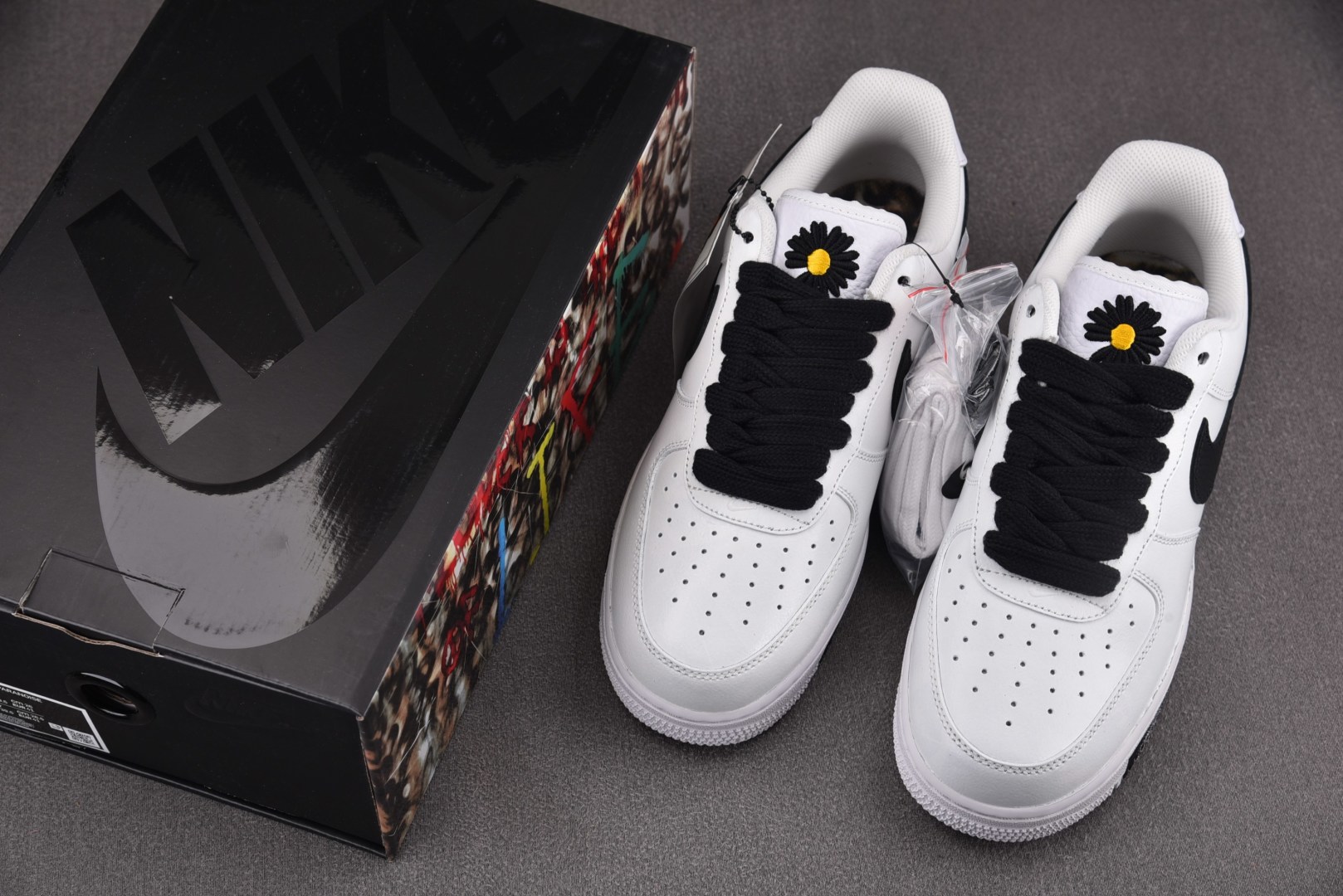 AF1空军 尺码36-46

纯原版出品-NK Air Force 1 Low G-Dragon Pea
