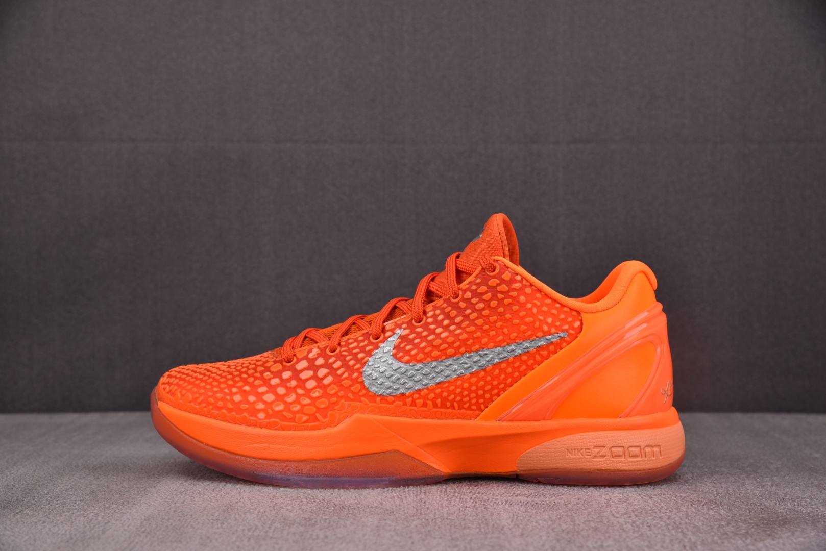 科比6 尺码40-48.5

纯原版出品-NK Kobe 6 Protro WNBA 橙色 IH1871