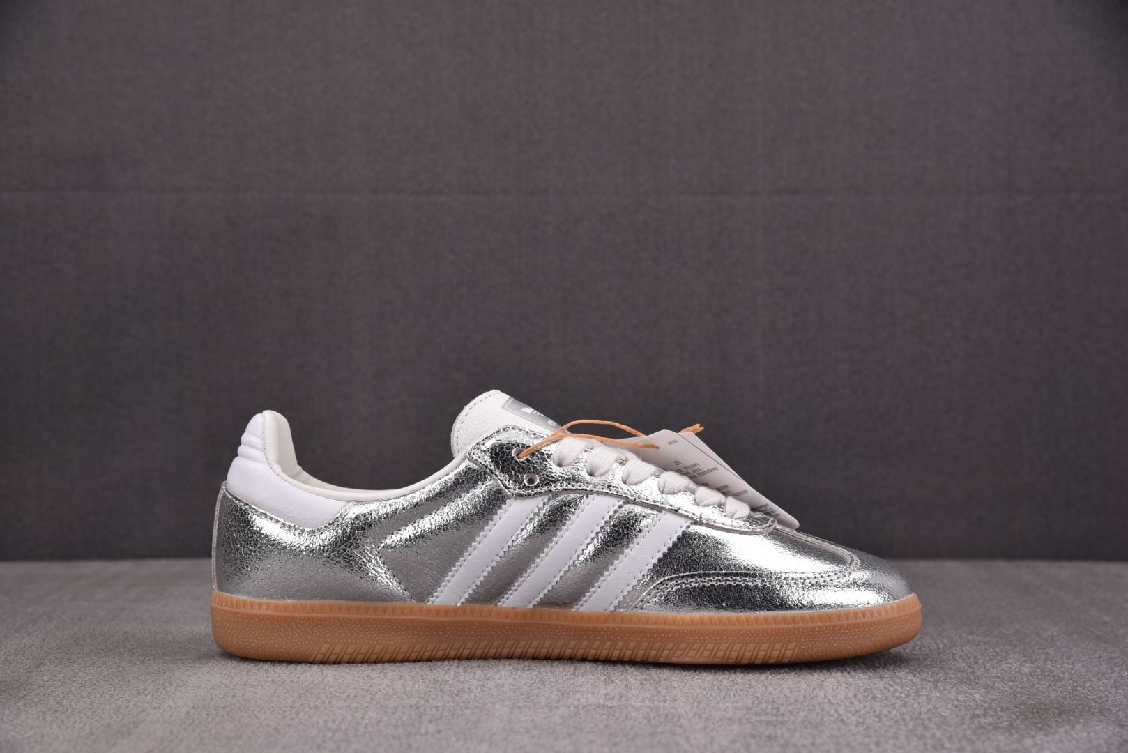 Originals 尺码36-45

纯原版出品-AD Samba OG Silver Metallic