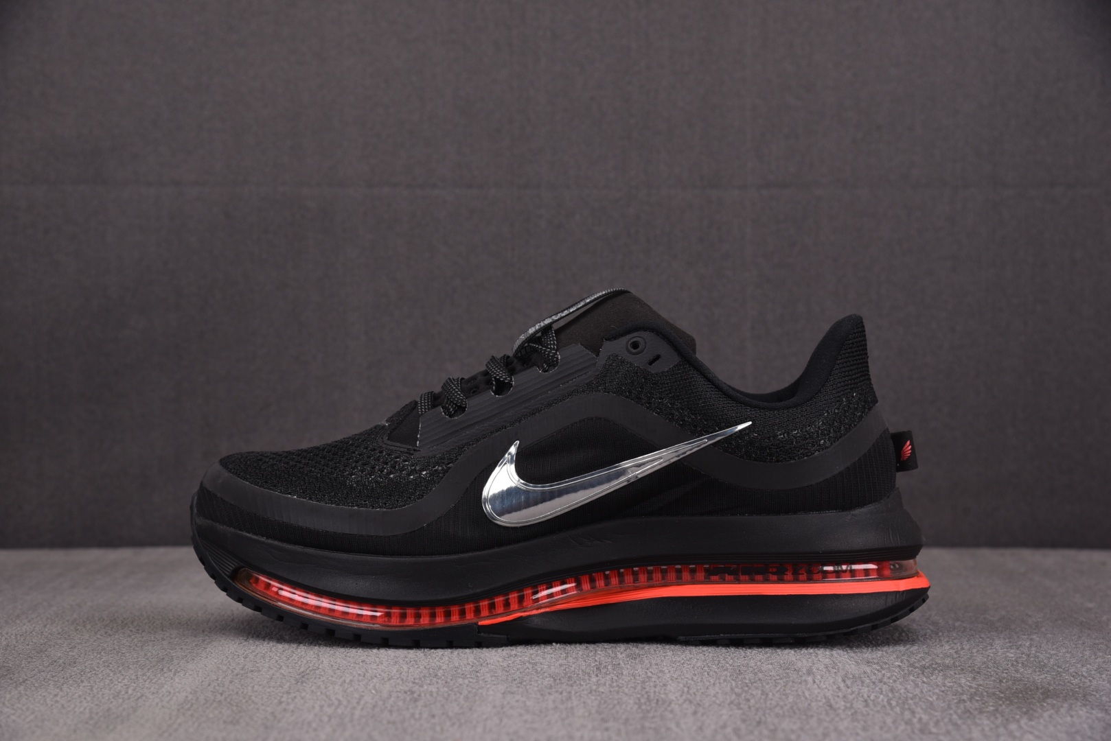 Zoom 尺码36-46

纯原版出品-NK Air Zoom Pegasus Premium Blac
