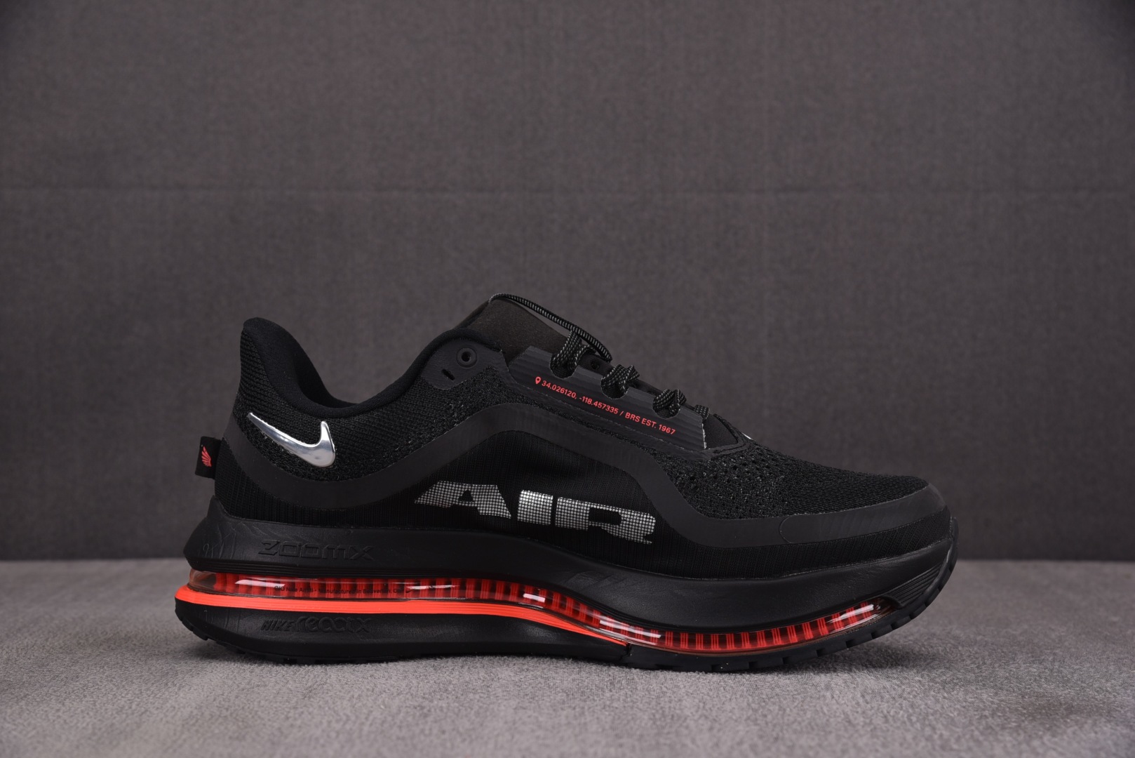Zoom 尺码36-46

纯原版出品-NK Air Zoom Pegasus Premium Blac