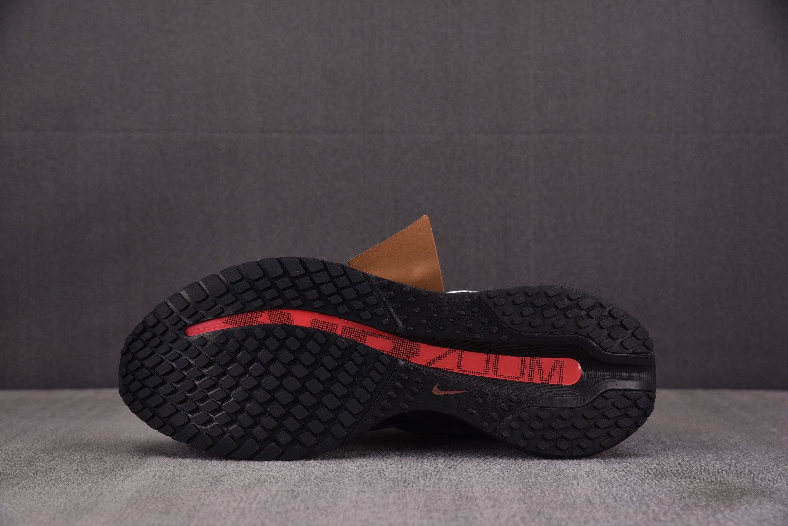 Zoom 尺码36-46

纯原版出品-NK Air Zoom Pegasus Premium Blac