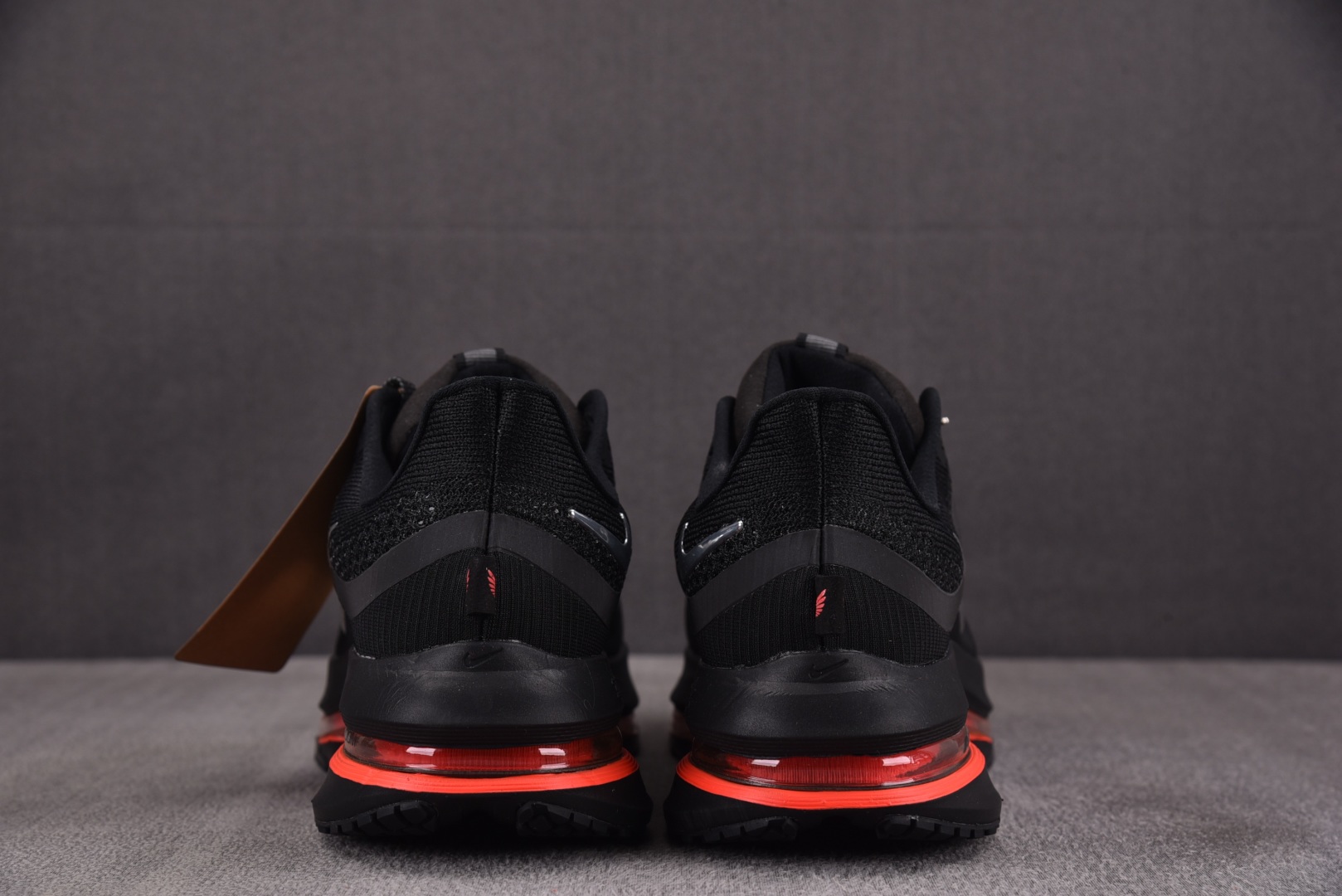 Zoom 尺码36-46

纯原版出品-NK Air Zoom Pegasus Premium Blac