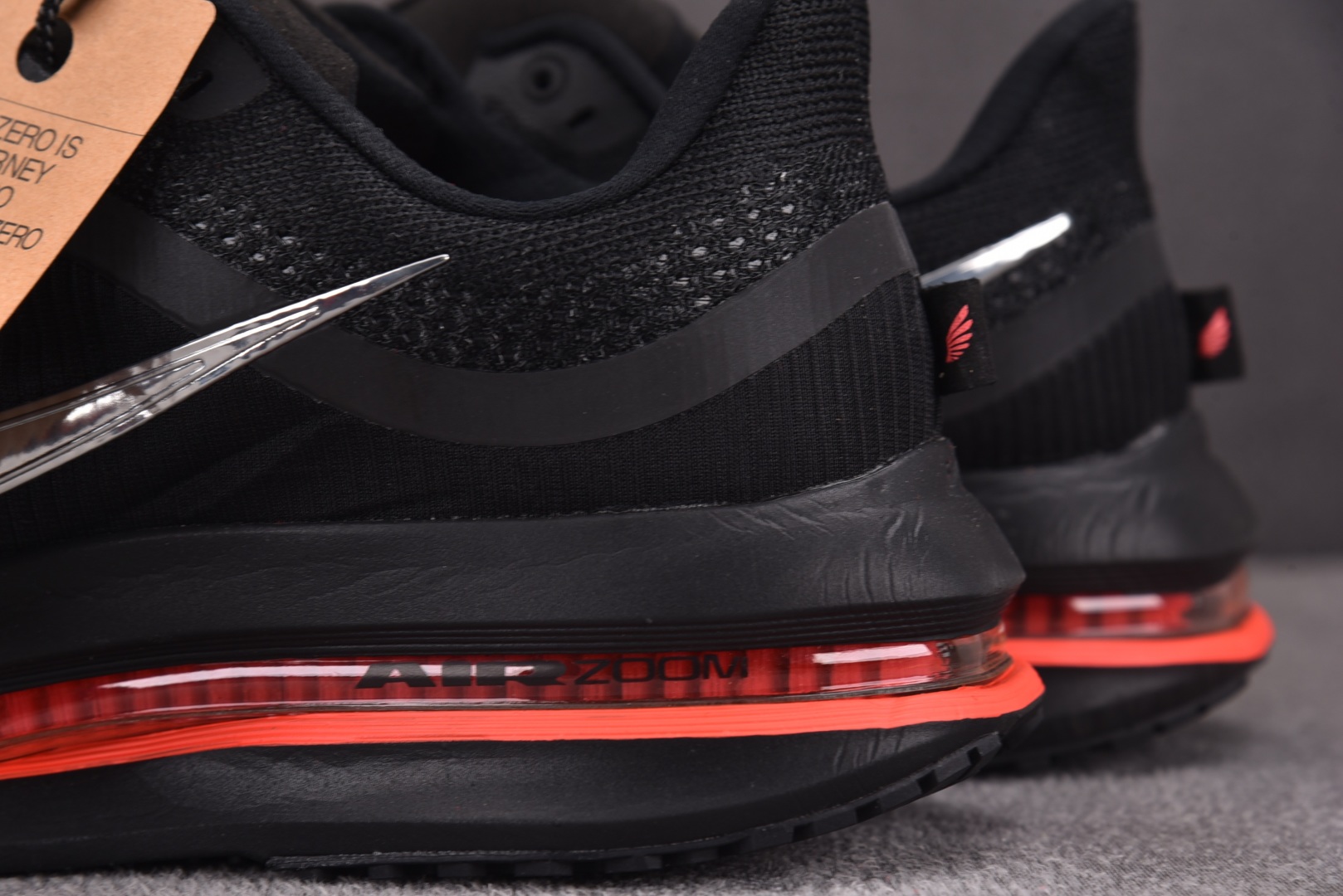 Zoom 尺码36-46

纯原版出品-NK Air Zoom Pegasus Premium Blac