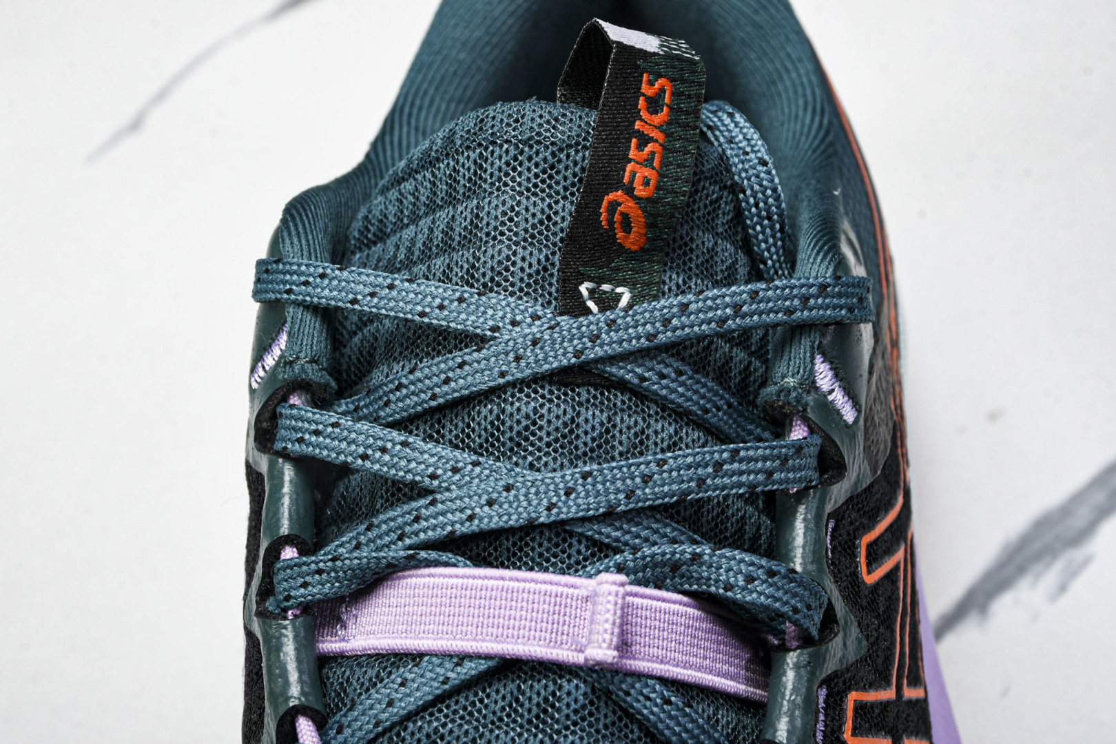  Asics Gel-Trabuco 13 亚瑟士复古透气休闲鞋缓震男子耐磨跑步鞋 1012B768-0
