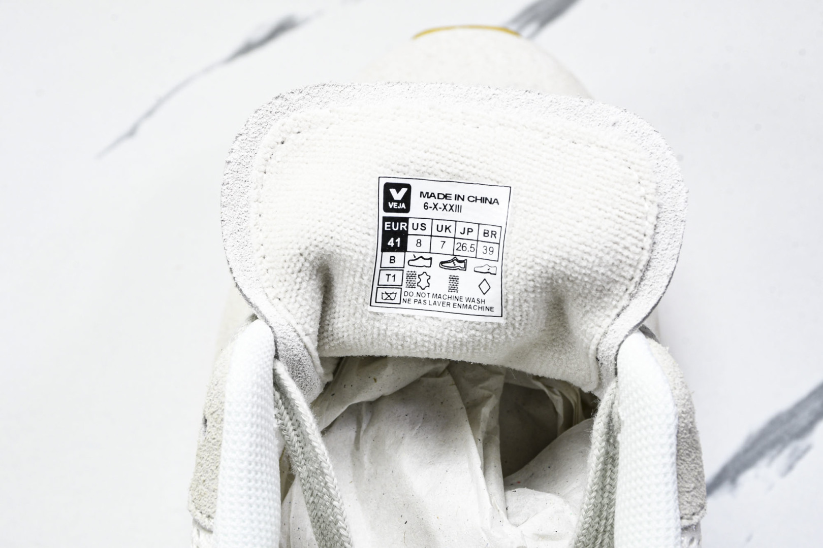  Veja Leather Extra Sneakers 法国国民V字经典运动休闲鞋3 尺寸 36 37