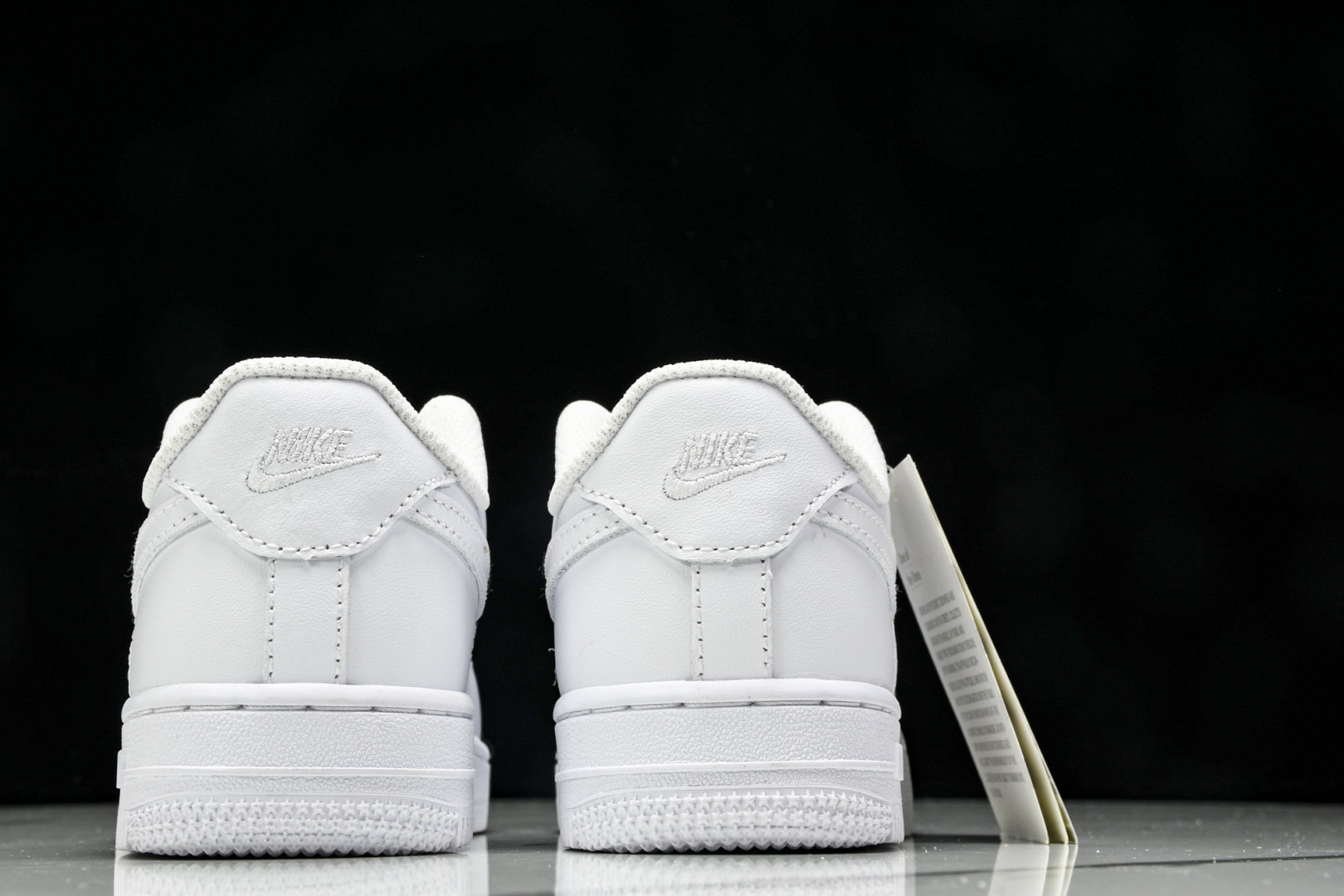  童鞋 Nk Air Force 1'07 Mid 空军一号 低邦 DH2925 111 尺寸 28 2
