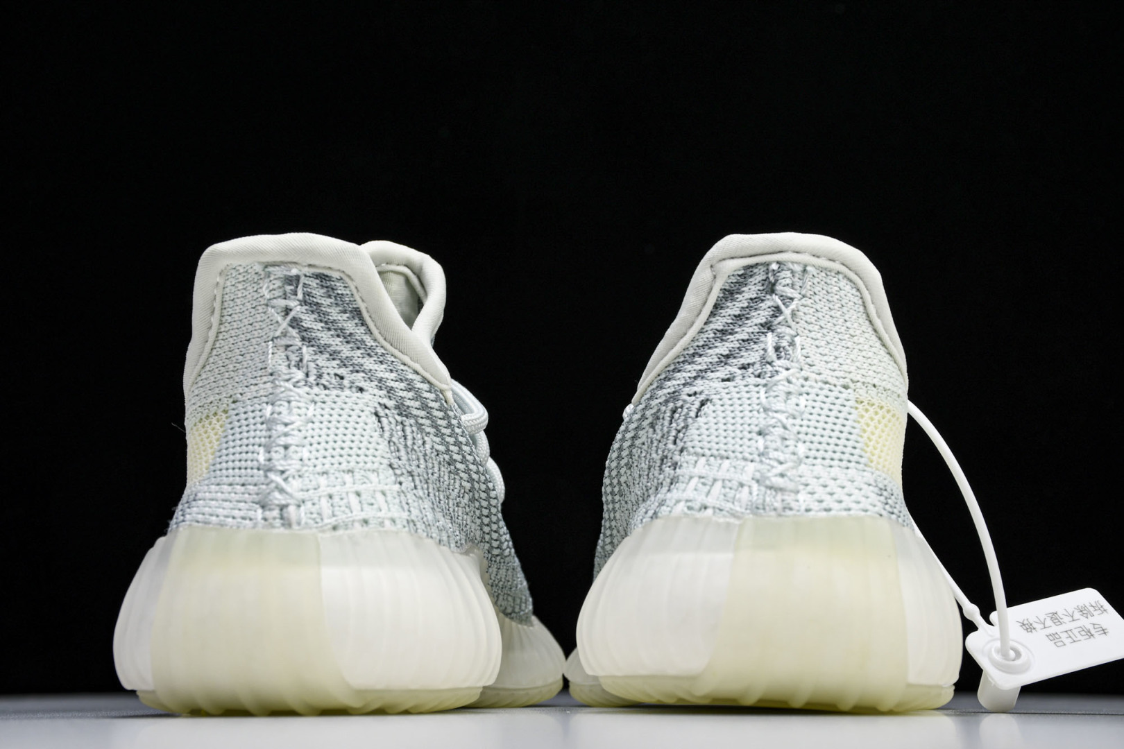 (儿童鞋)YEEZY BOOST 350 V2 真爆软底大小童运动鞋 冰蓝满天星 FW5317#真爆底 