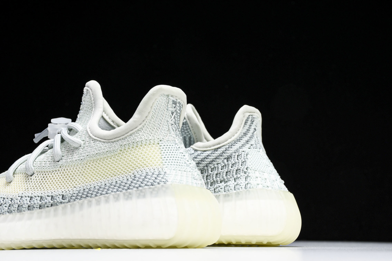 (儿童鞋)YEEZY BOOST 350 V2 真爆软底大小童运动鞋 冰蓝满天星 FW5317#真爆底 