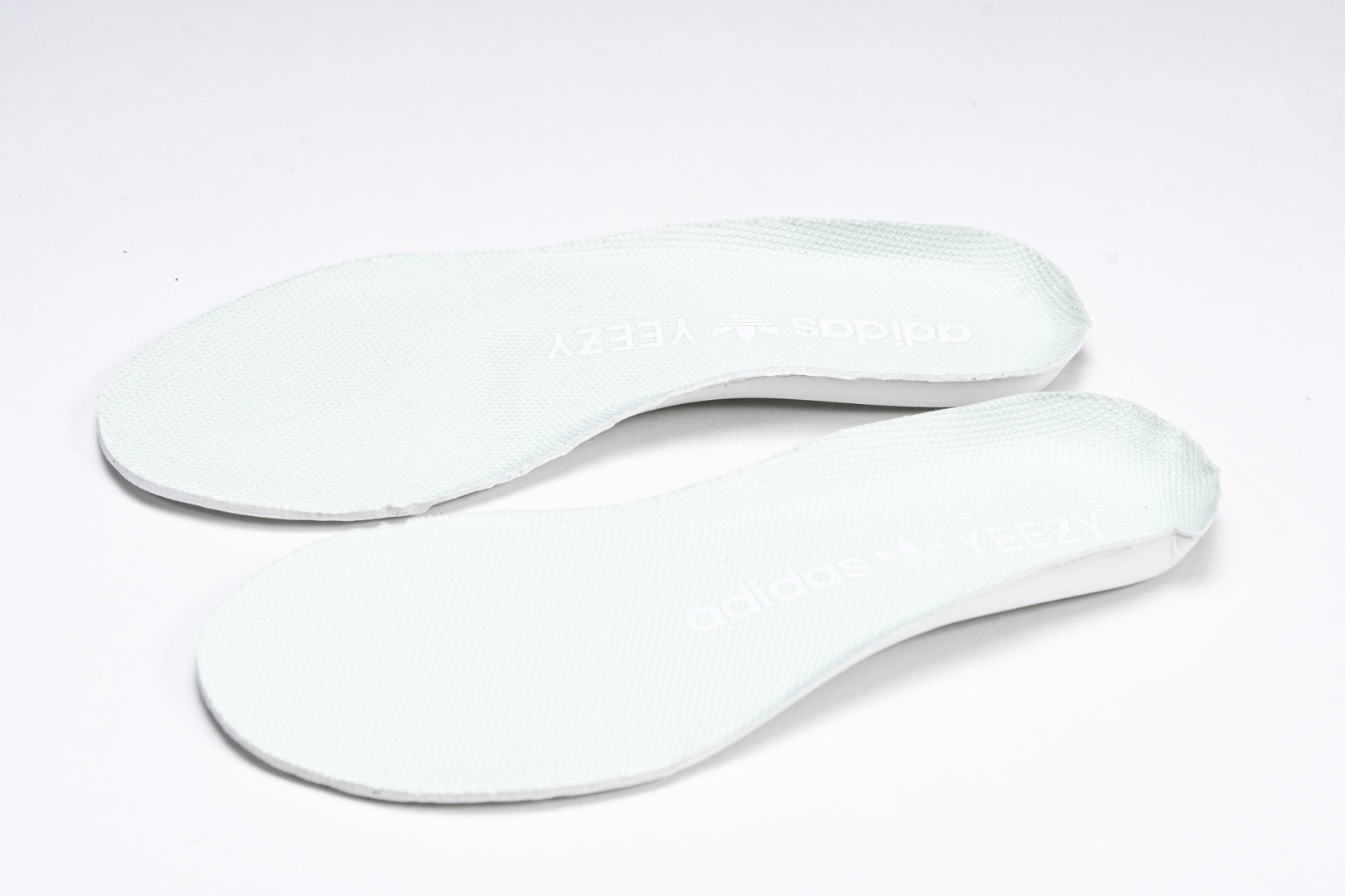 (儿童鞋)YEEZY BOOST 350 V2 真爆软底大小童运动鞋 冰蓝满天星 FW5317#真爆底 