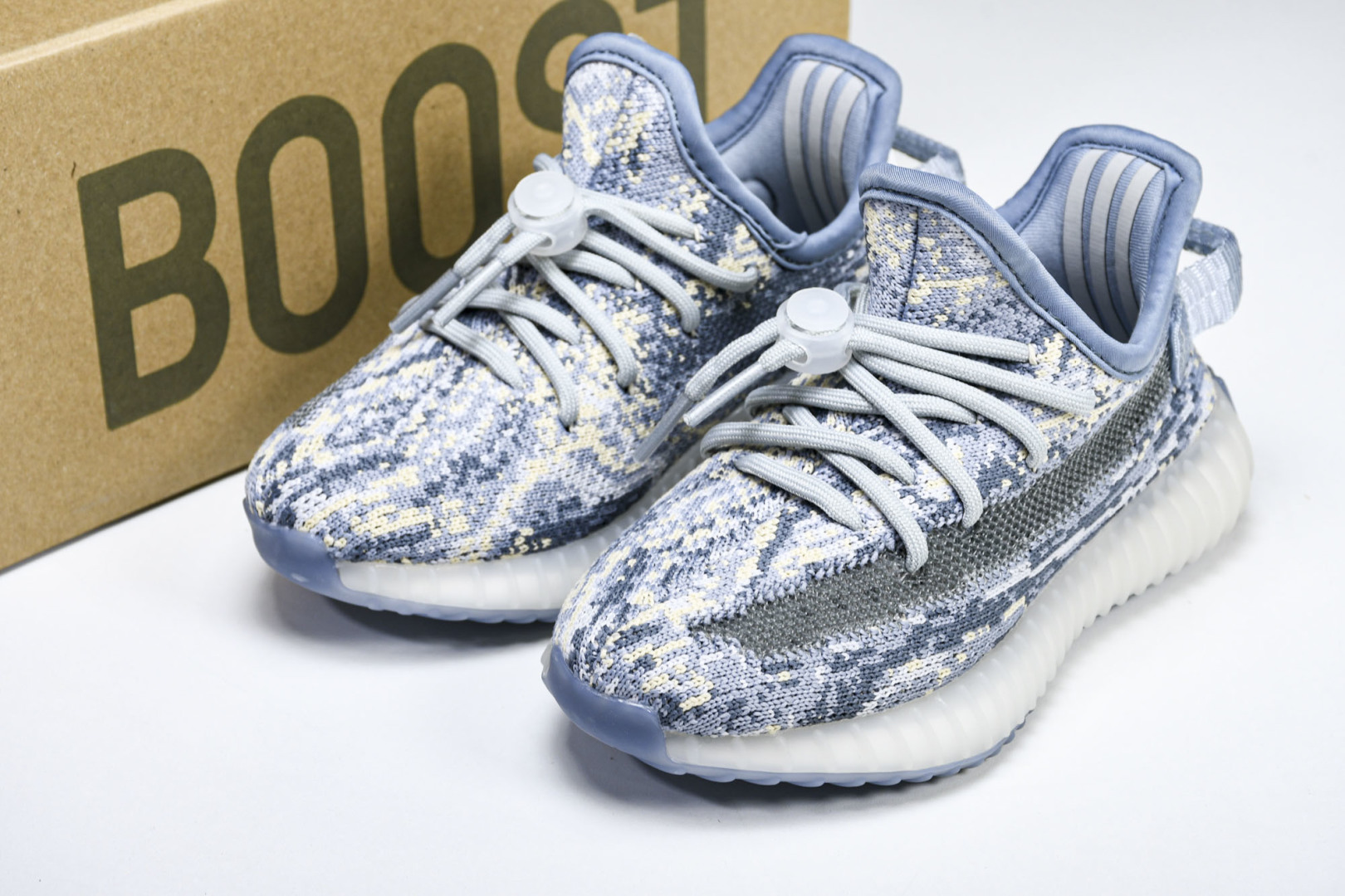 (儿童鞋)YEEZY BOOST 350 V2 真爆软底大小童运动鞋 海之蓝 FW3766#真爆底 魔术