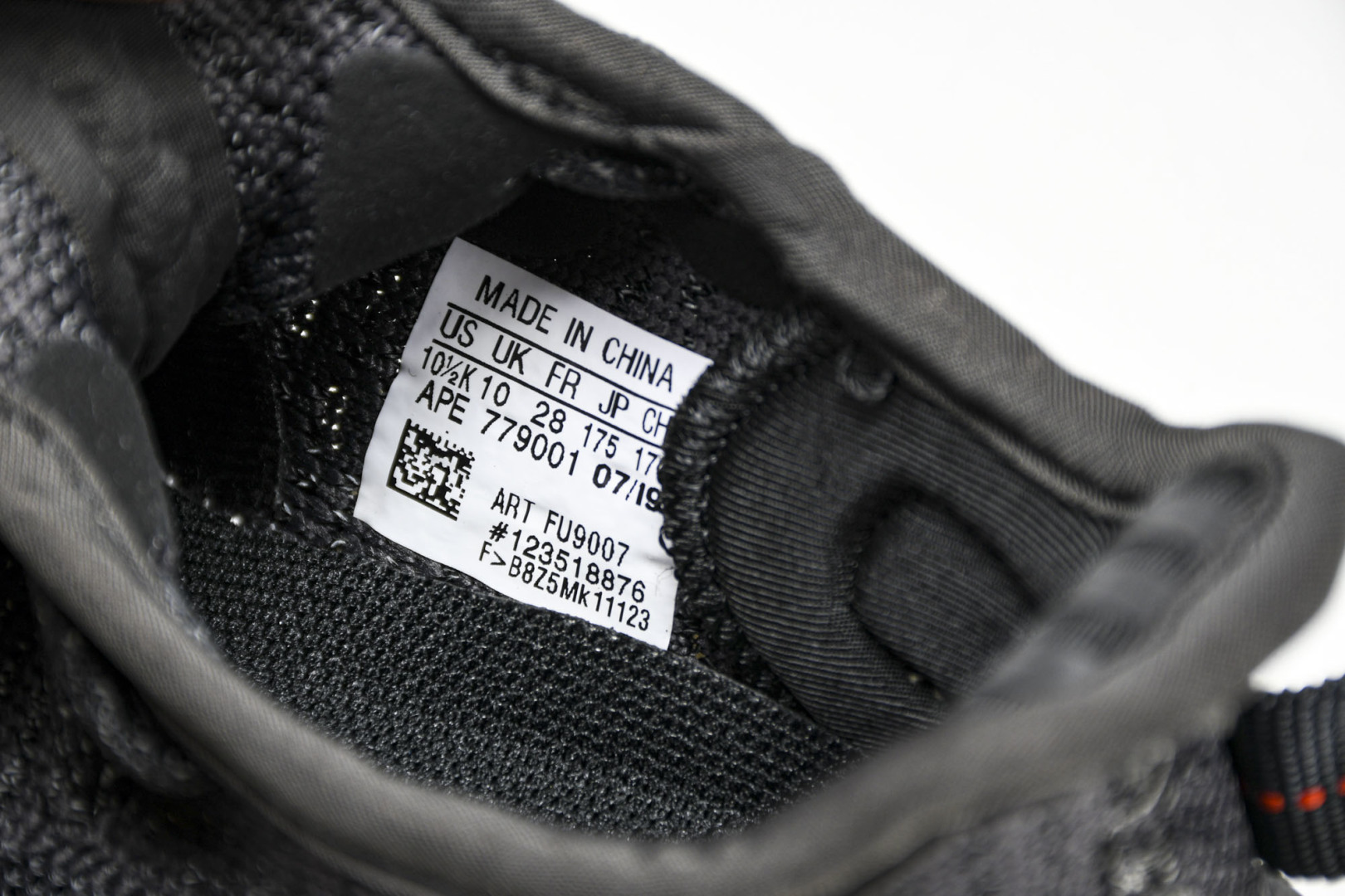 (儿童鞋)YEEZY BOOST 350 V2 真爆软底大小童运动鞋 黑满天星 FU9007#真爆底 魔