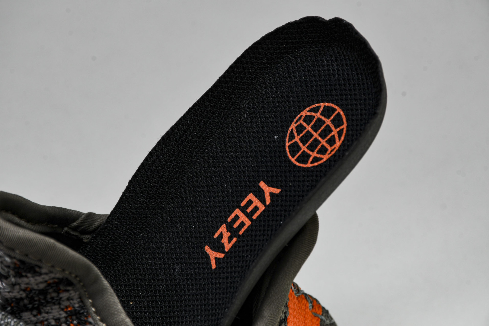 (儿童鞋)YEEZY BOOST 350 V2 真爆软底大小童运动鞋 灰橙满天星 GW1229#真爆底 