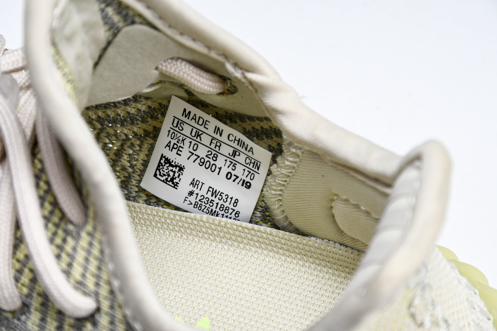 (儿童鞋)YEEZY BOOST 350 V2 真爆软底大小童运动鞋 天鹅白满天星 FW5318#真爆底