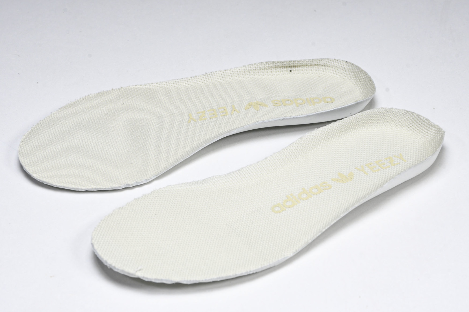 (儿童鞋)YEEZY BOOST 350 V2 真爆软底大小童运动鞋 须白满天星 FV3254#真爆底 