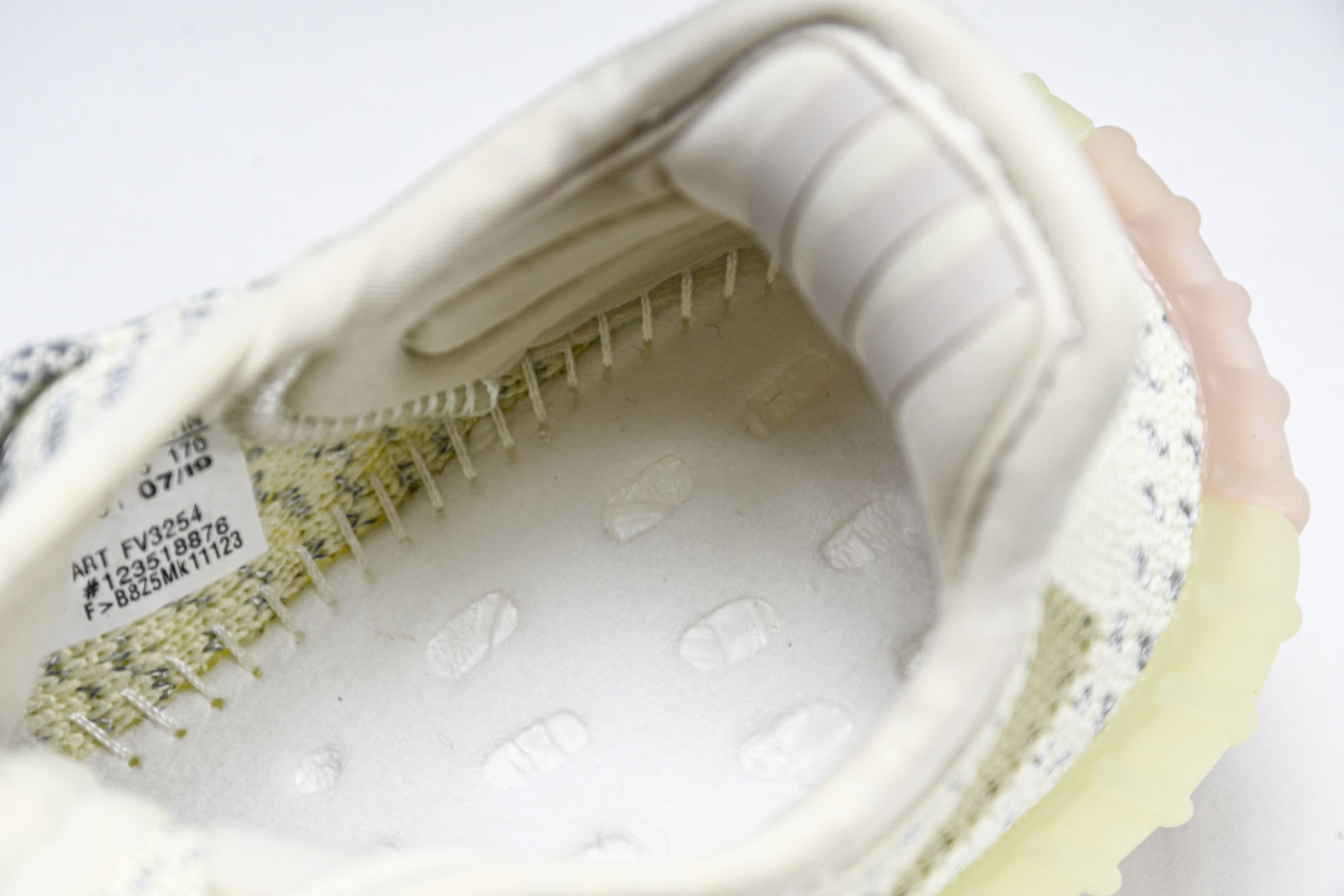 (儿童鞋)YEEZY BOOST 350 V2 真爆软底大小童运动鞋 须白满天星 FV3254#真爆底 