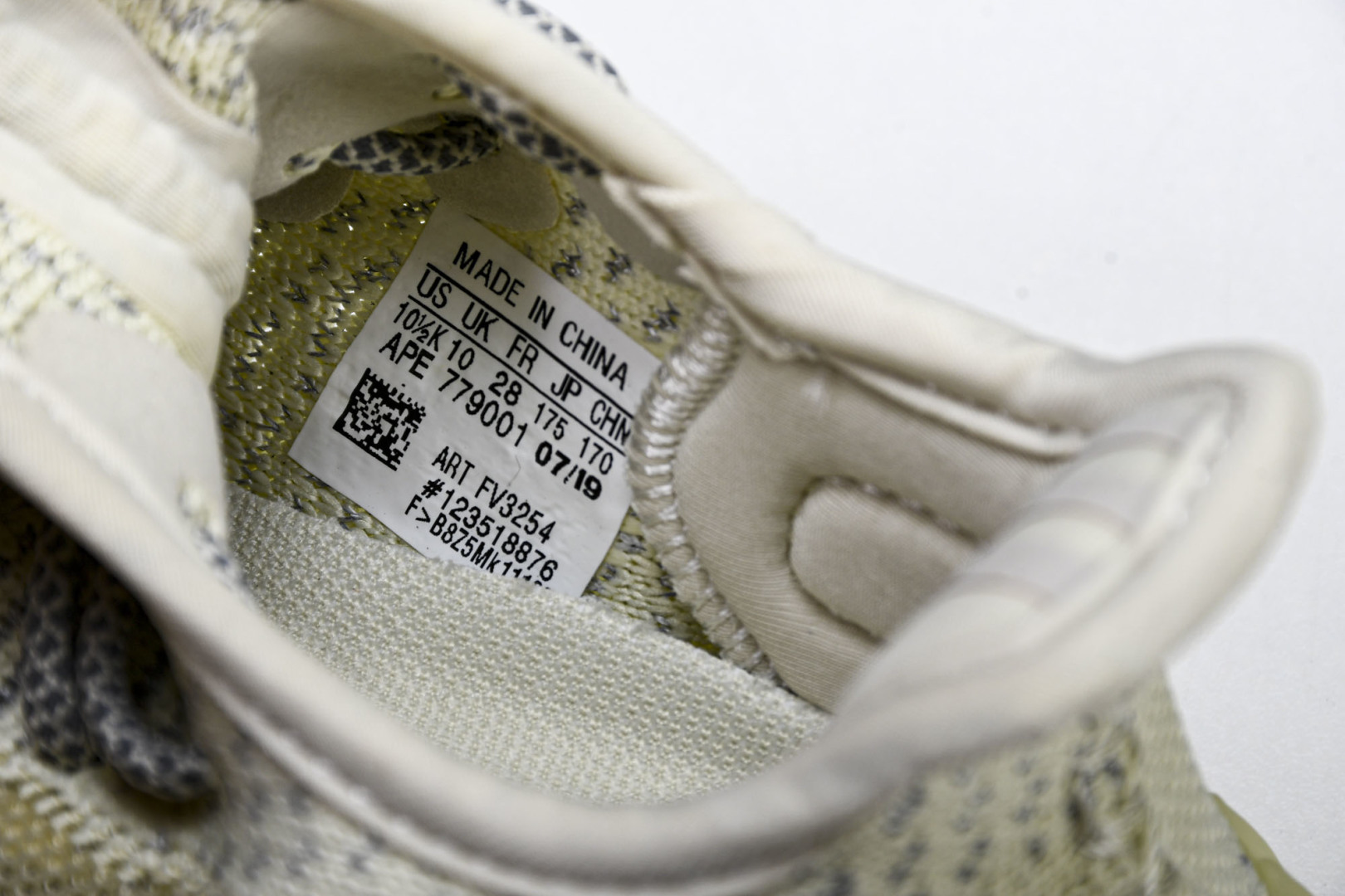 (儿童鞋)YEEZY BOOST 350 V2 真爆软底大小童运动鞋 须白满天星 FV3254#真爆底 