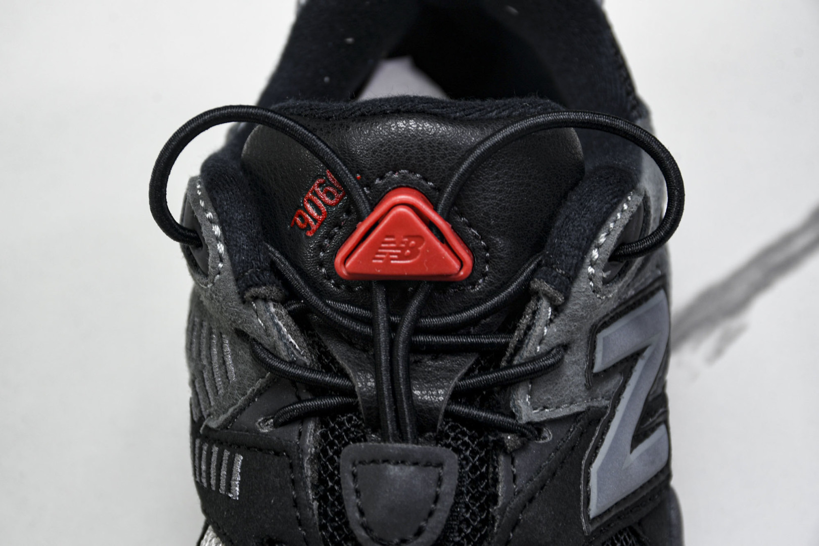(童鞋)New Balance NB 9060系列 新百伦魔术扣童鞋 PV9060BLK尺寸 28 29