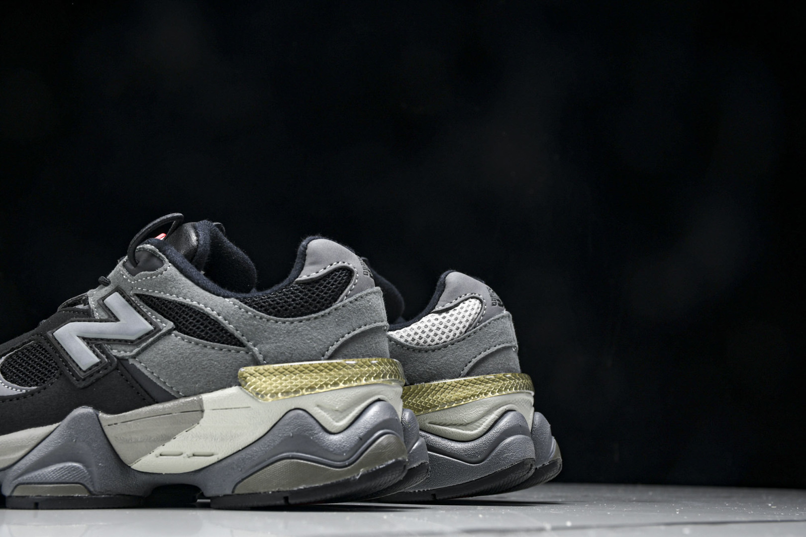 (童鞋)New Balance NB 9060系列 新百伦魔术扣童鞋 PV9060BLK尺寸 28 29