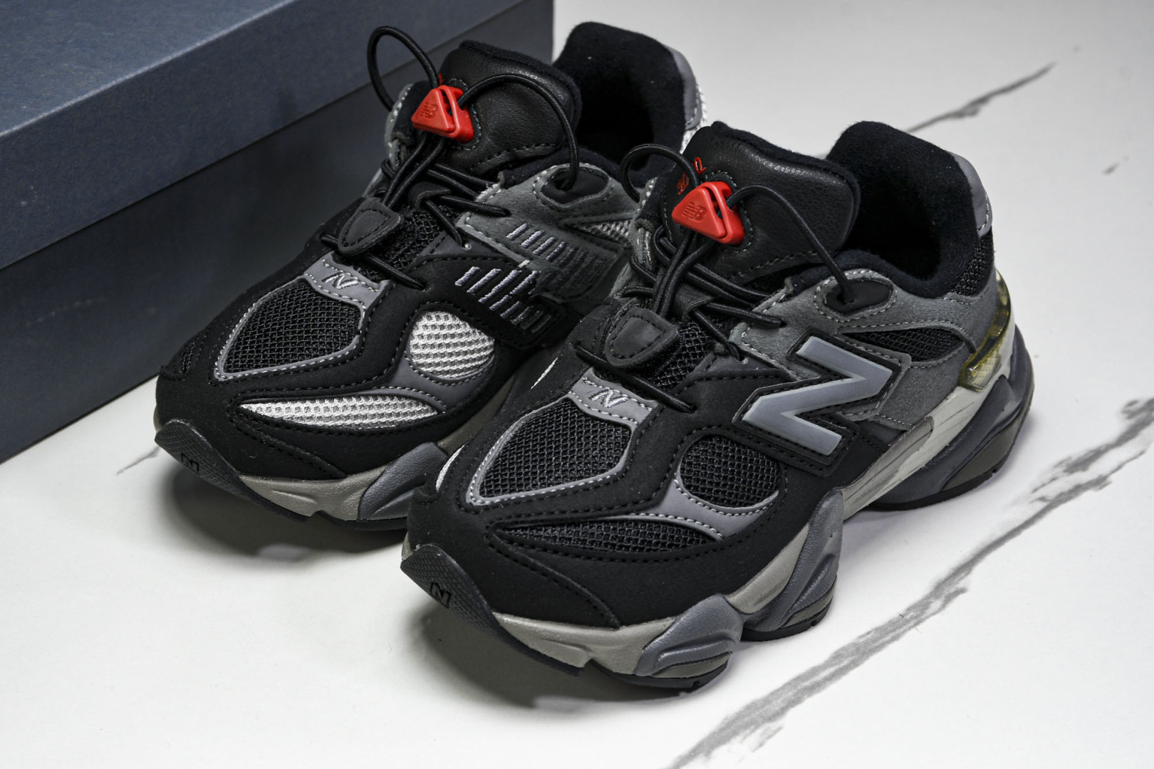 (童鞋)New Balance NB 9060系列 新百伦魔术扣童鞋 PV9060BLK尺寸 28 29