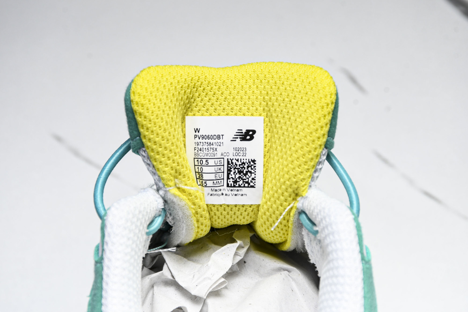 (童鞋)New Balance NB 9060系列 新百伦魔术扣童鞋 PV9060DBT尺寸 28 29