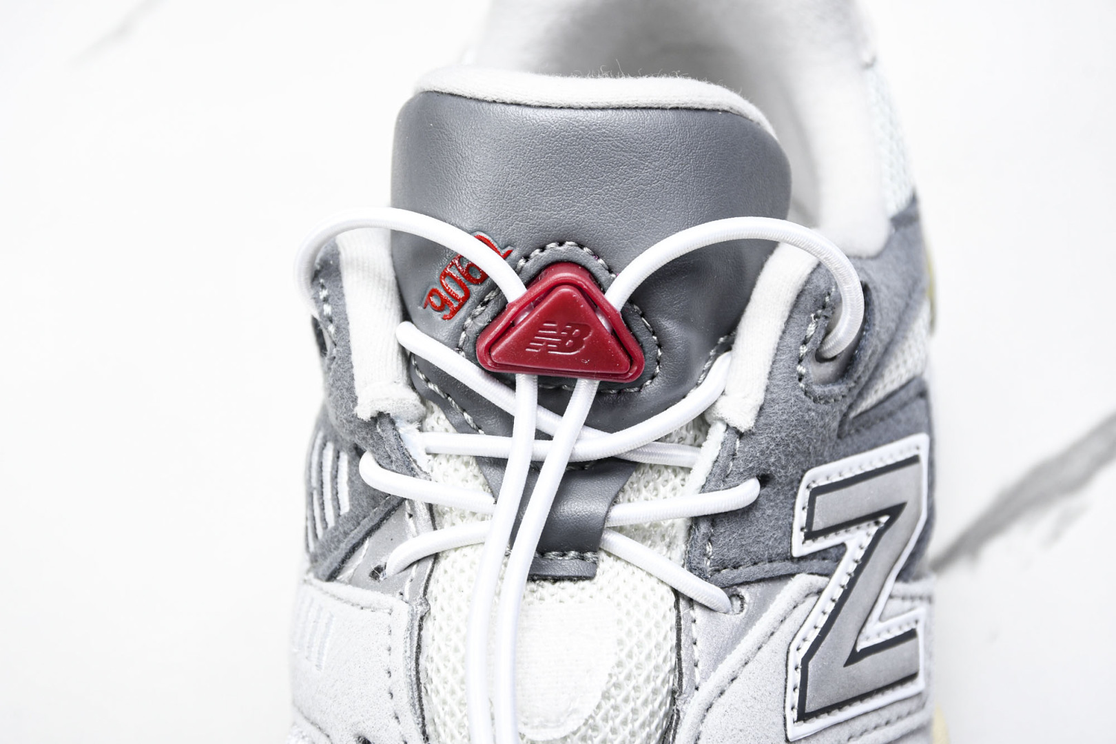 (童鞋)New Balance NB 9060系列 新百伦魔术扣童鞋 PV9060GRY尺寸 28 29