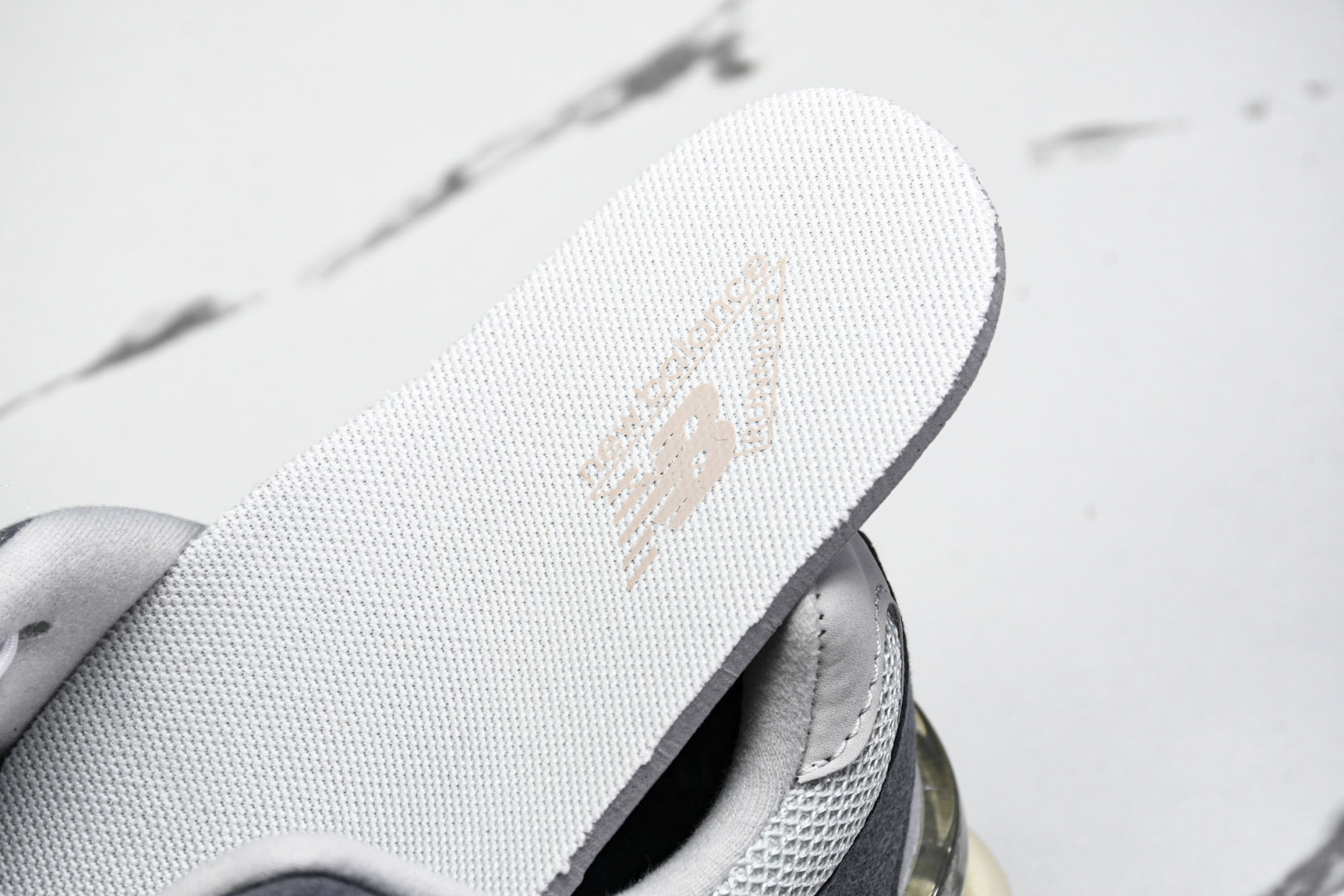 (童鞋)New Balance NB 9060系列 新百伦魔术扣童鞋 PV9060GRY尺寸 28 29