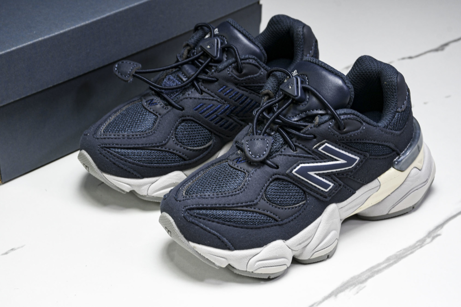 (童鞋)New Balance NB 9060系列 新百伦魔术扣童鞋 PV9060NV尺寸 28 29 